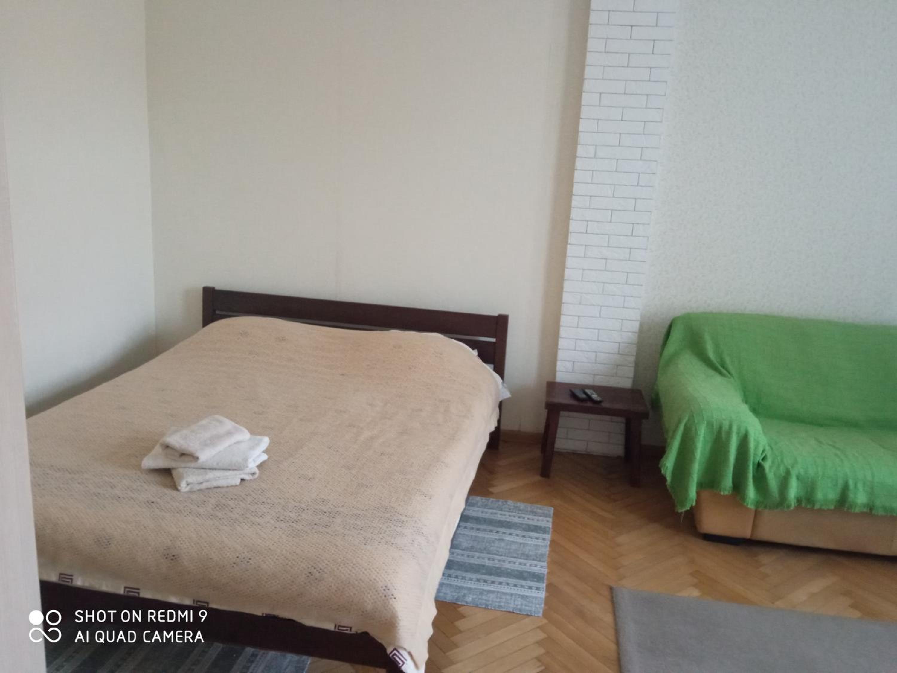 Apartments on Arkhypenka Street view 5