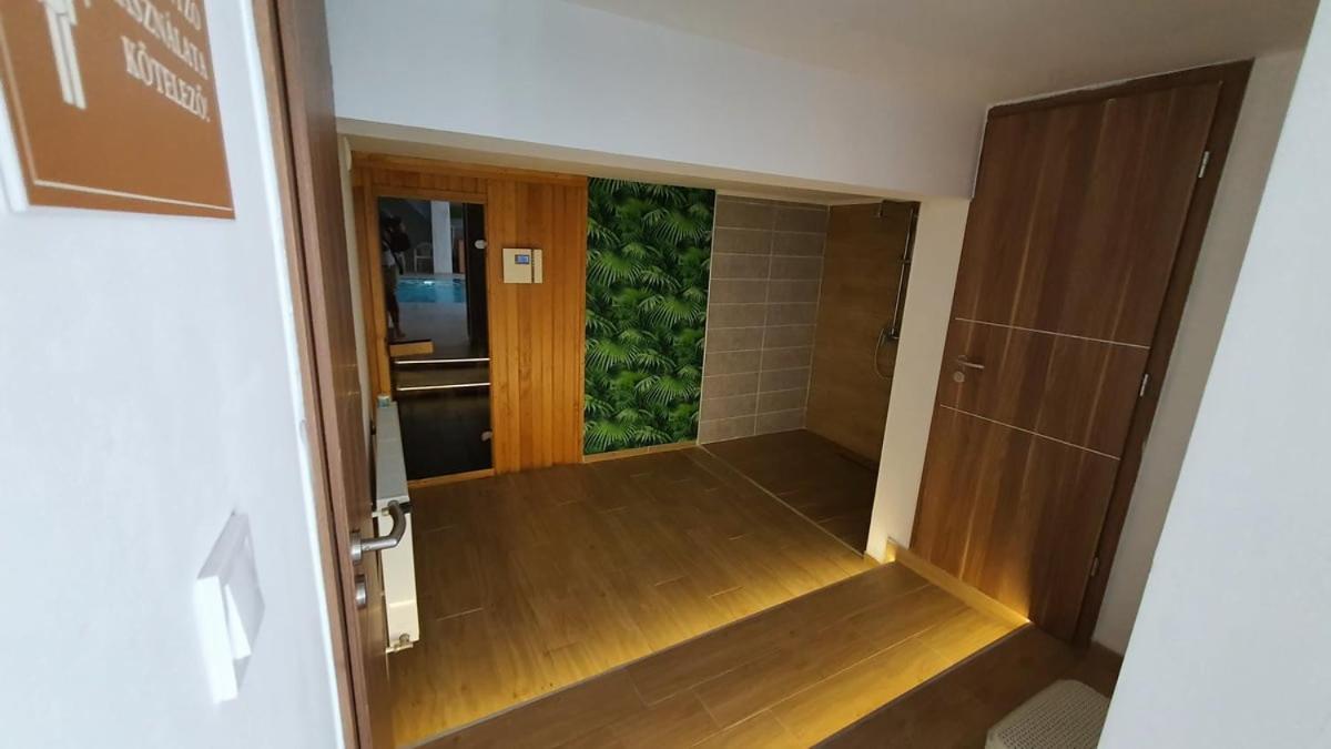 Kék Lagúna Panzió view 3