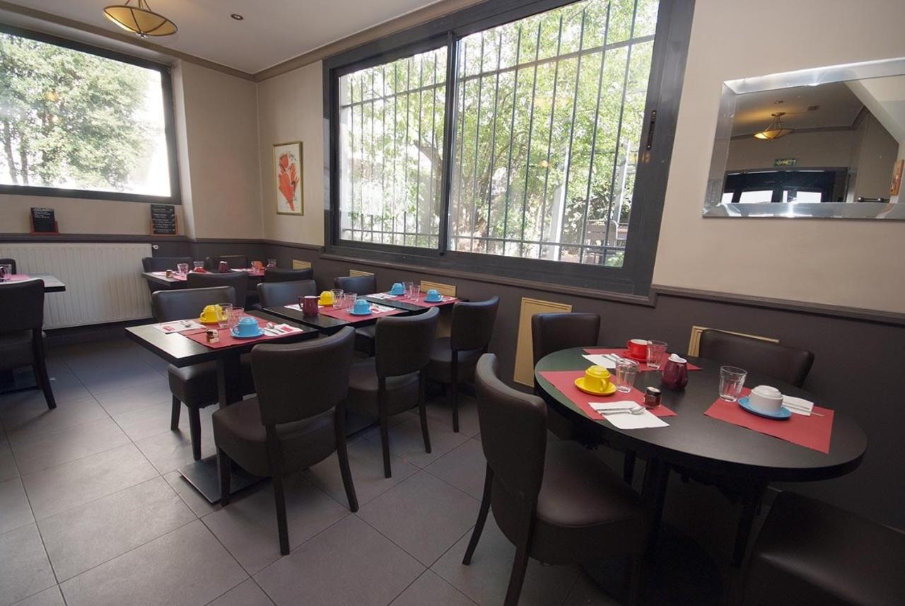 restaurant