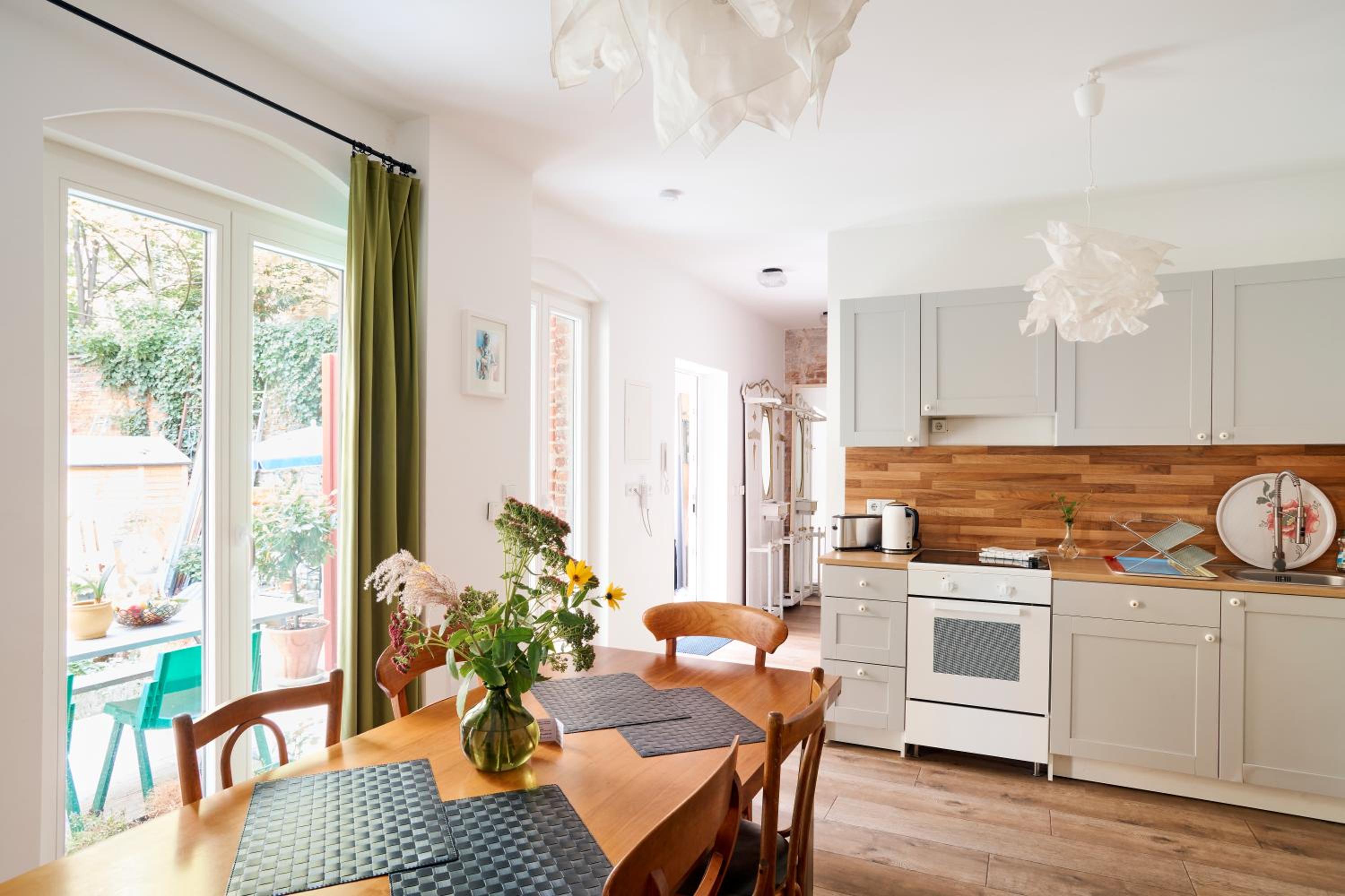 Beautiful and Cozy Remise for up to 6 Guests