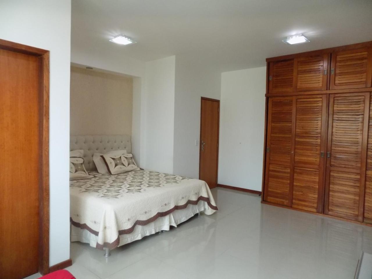 Cobertura duplex 50 m Praia do Forte com piscina na cobertura