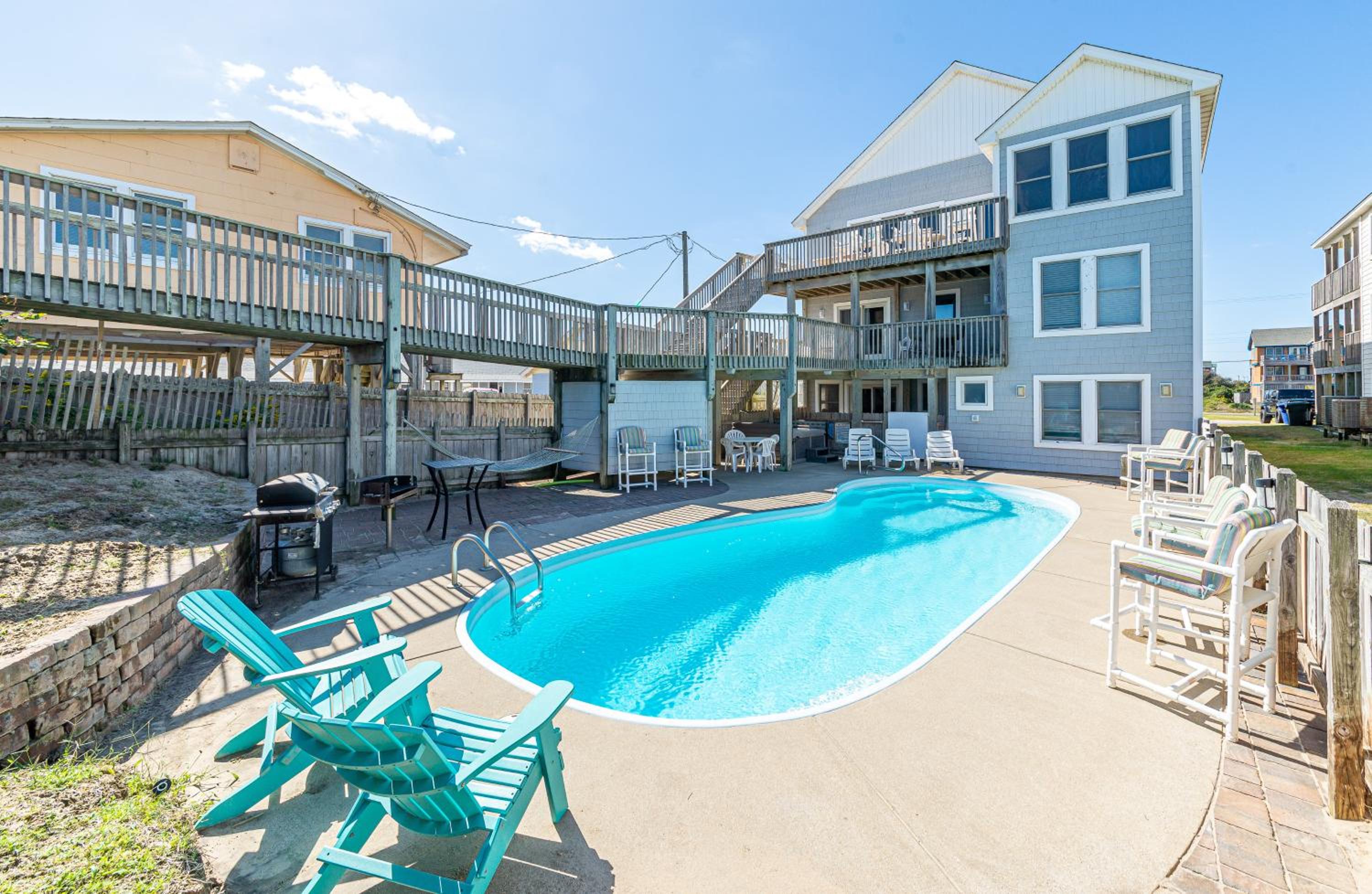 Paradise Found - Nags Head MP 16.5, Oceanfront, Ocean & Sound Views, Pool, Hot Tub, Pets OK