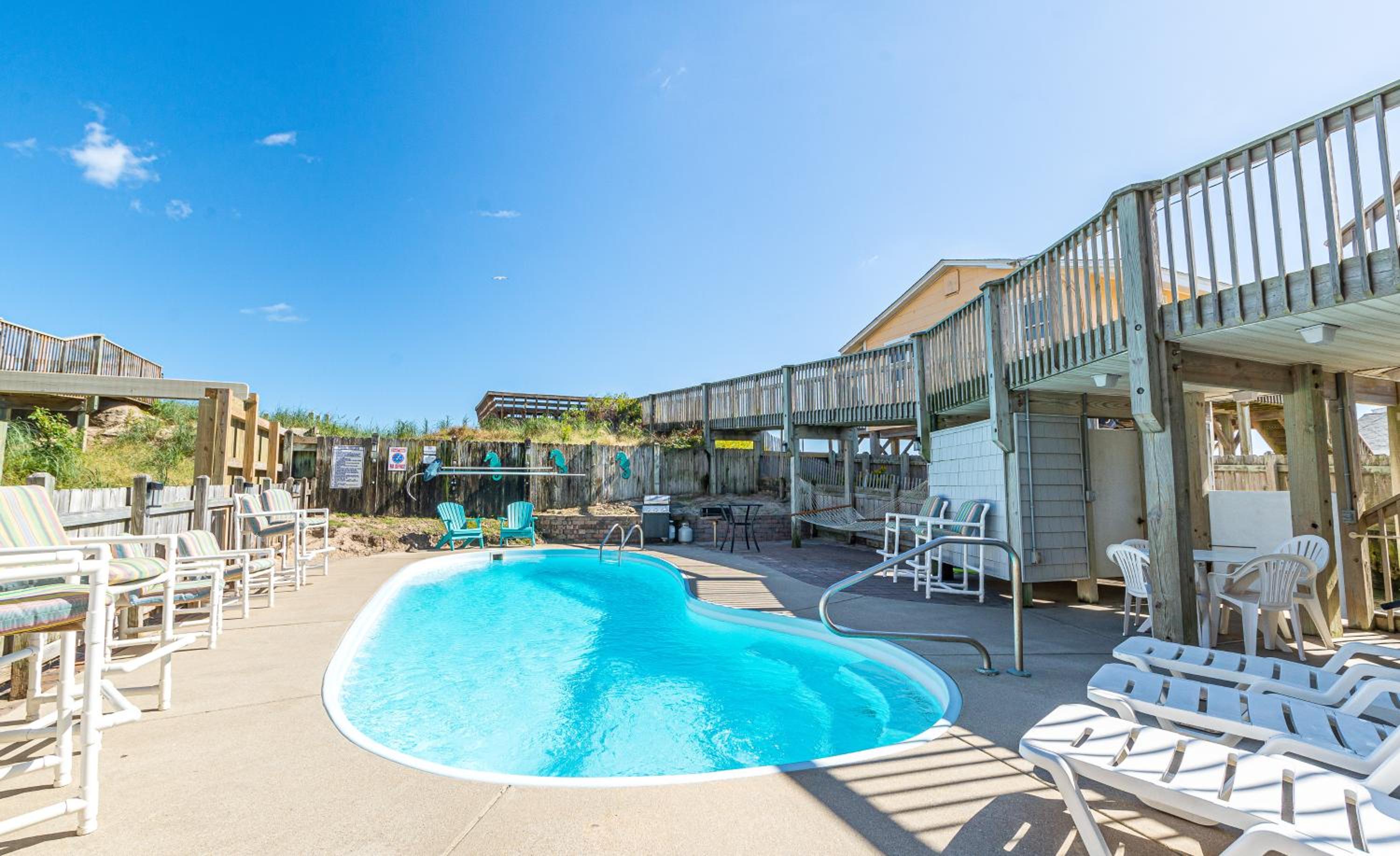 Paradise Found - Nags Head MP 16.5, Oceanfront, Ocean & Sound Views, Pool, Hot Tub, Pets OK