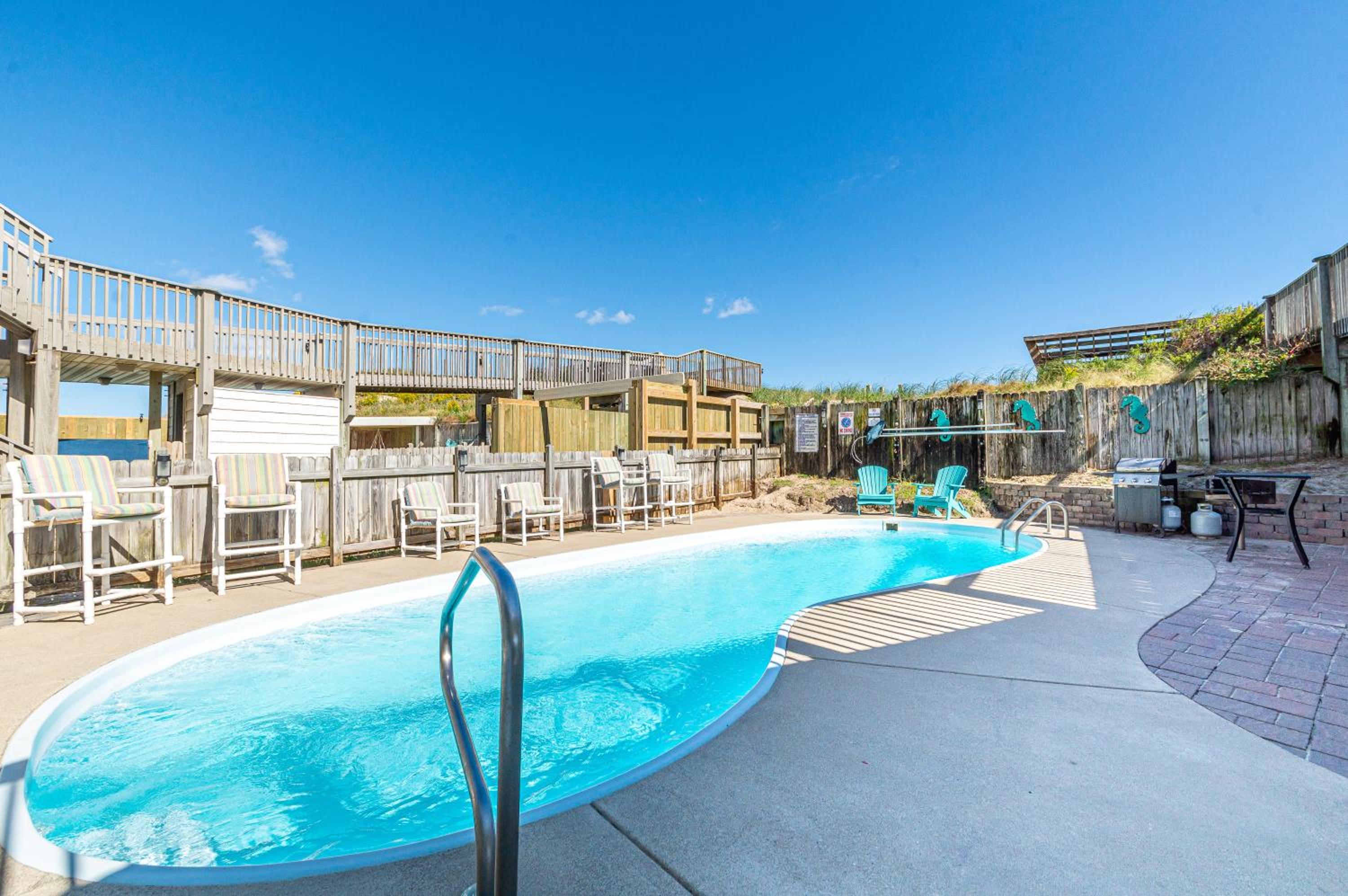 Paradise Found - Nags Head MP 16.5, Oceanfront, Ocean & Sound Views, Pool, Hot Tub, Pets OK