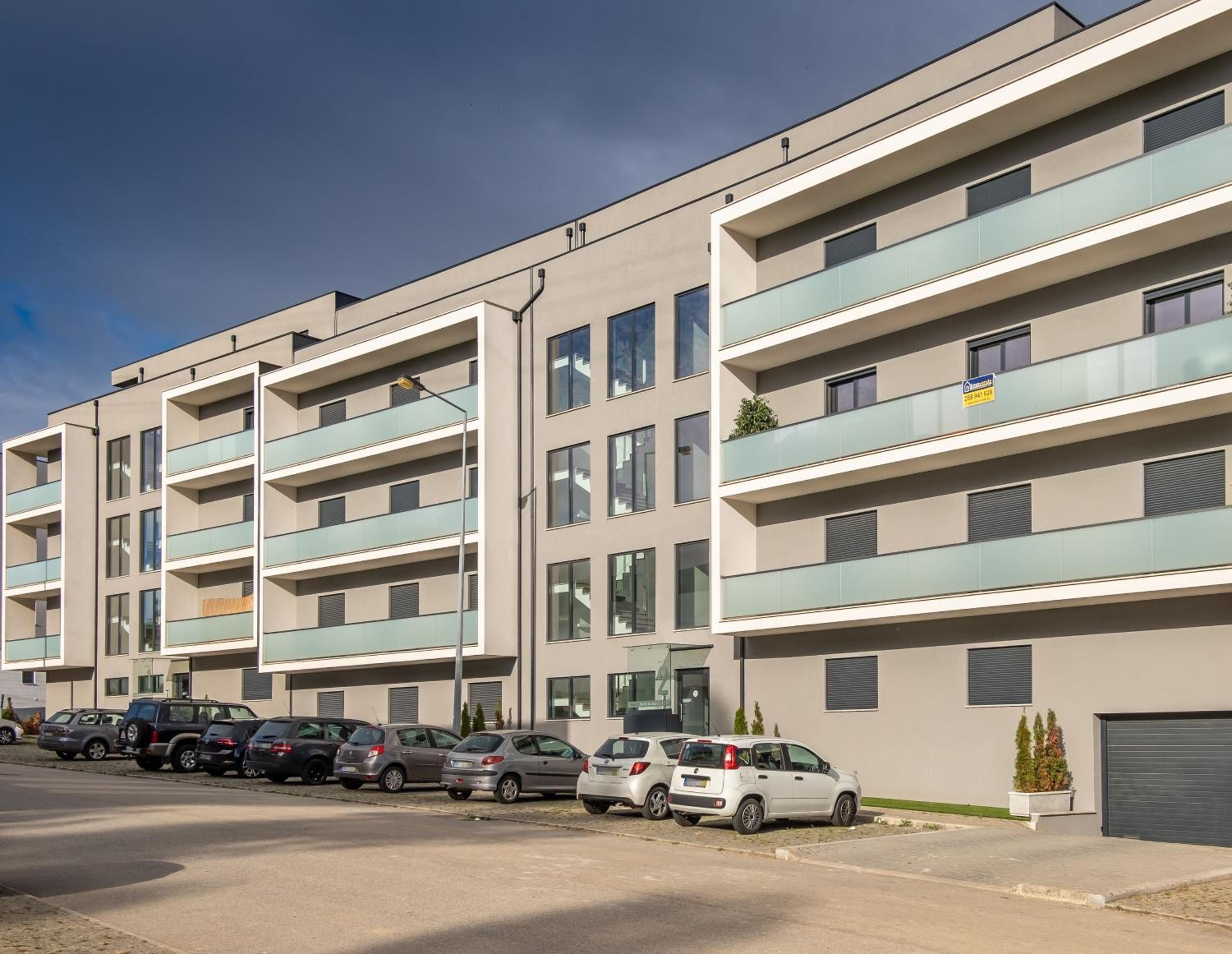 LED Apartment - Vista Alegre view 3