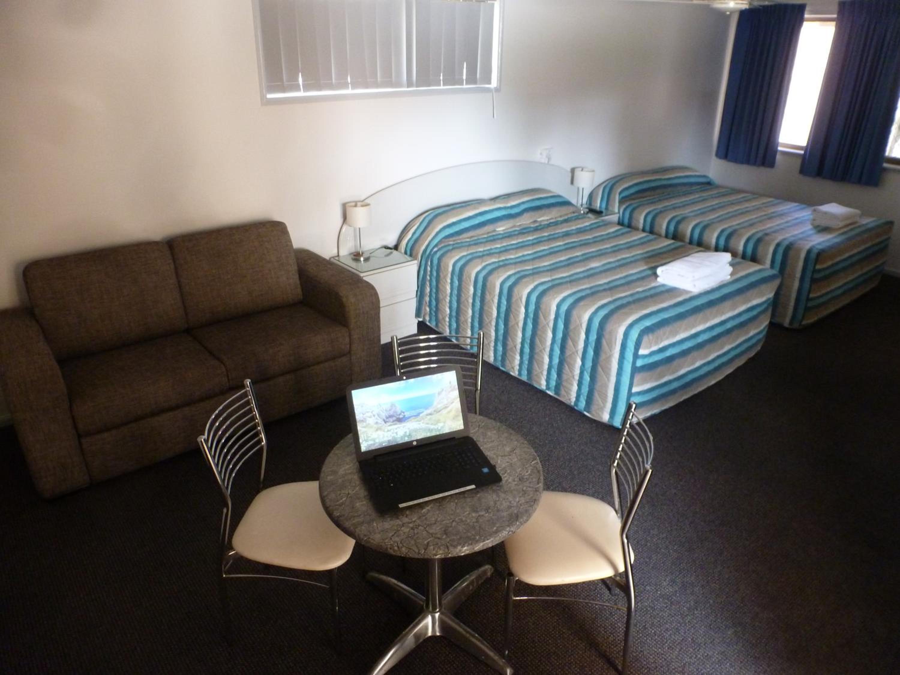 Aspley Carsel Motor Inn