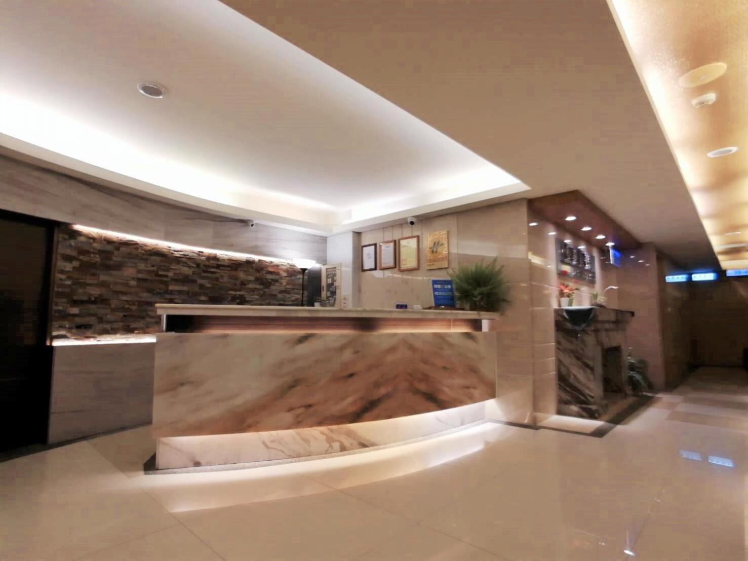 Michelle hotel