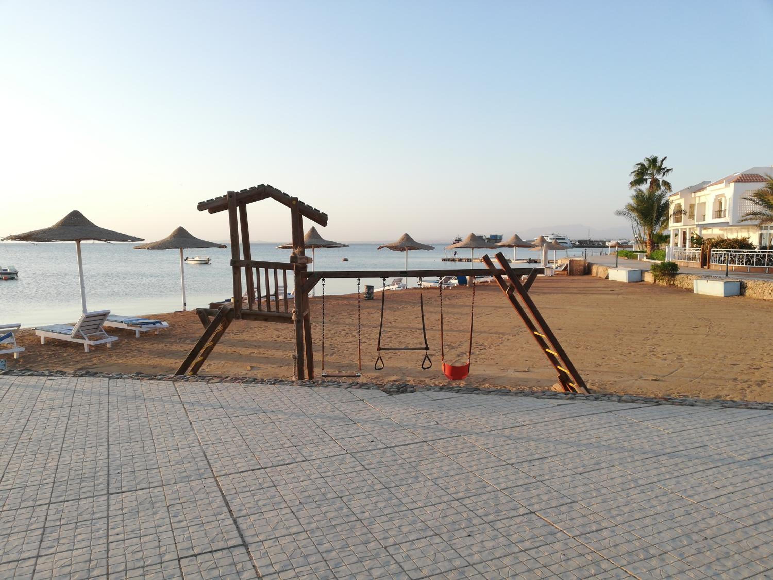 Hurghada family room in khaligeya village view 4