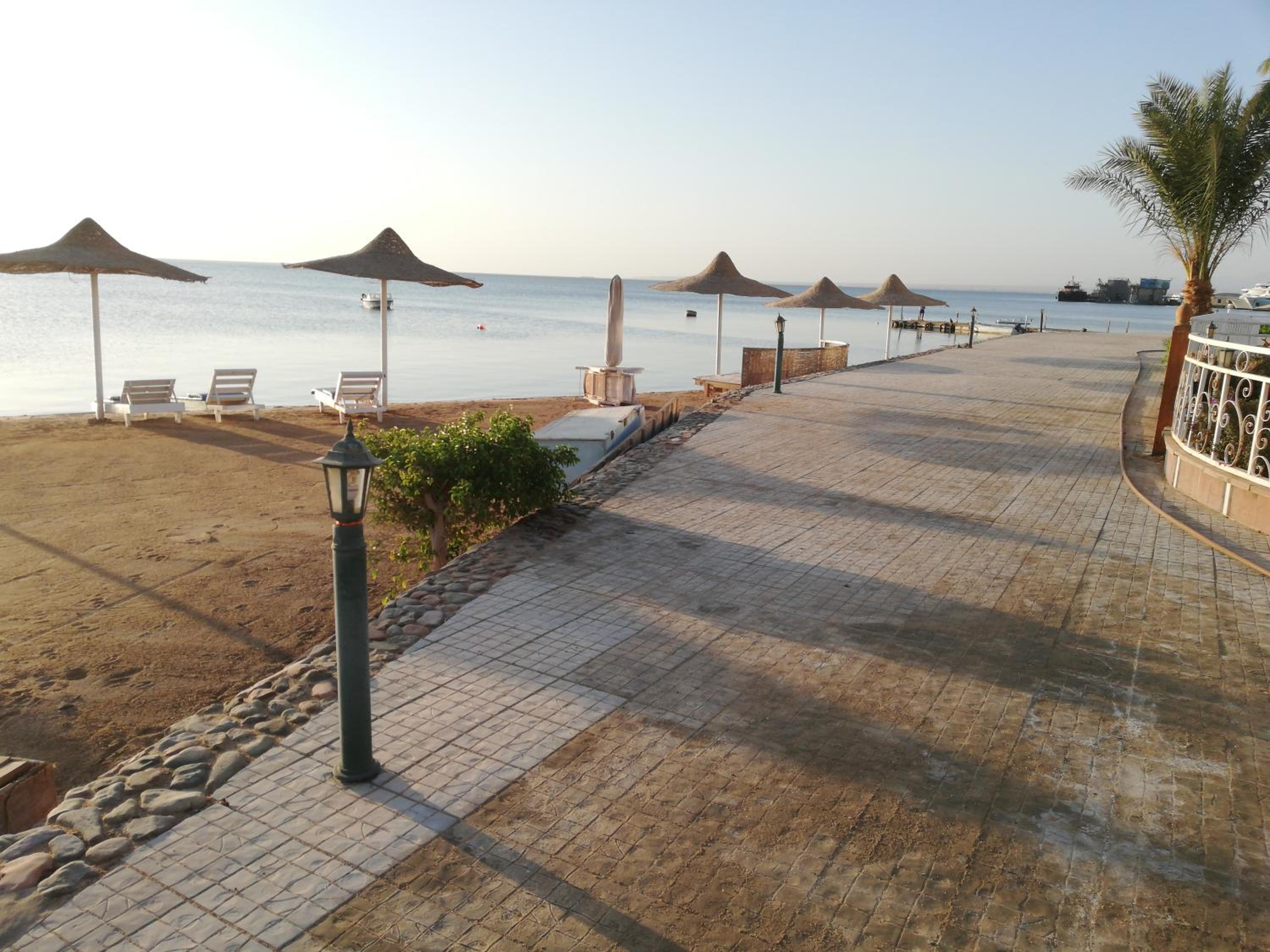 Hurghada family room in khaligeya village view 3