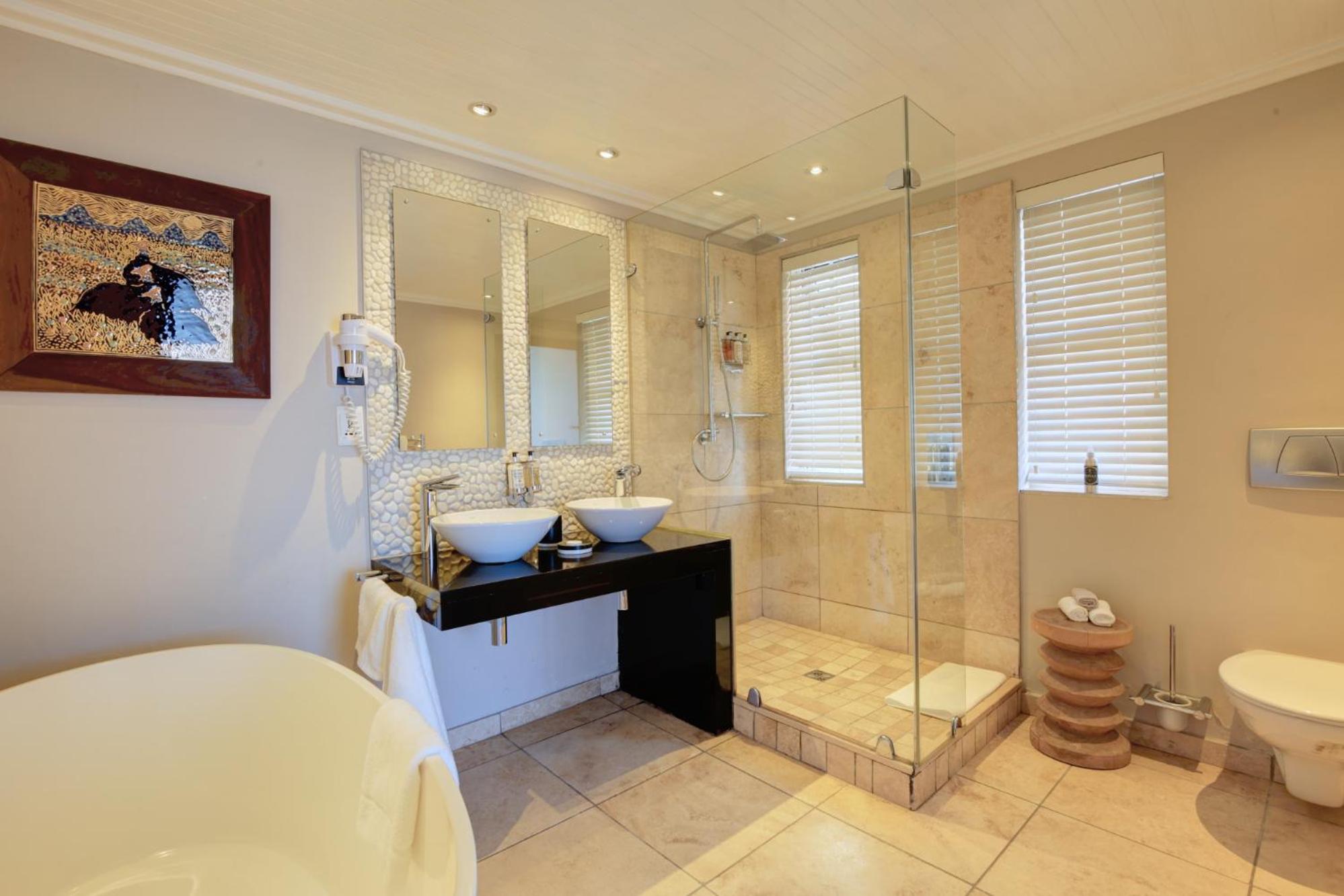 Periwinkle Lodge Guest House