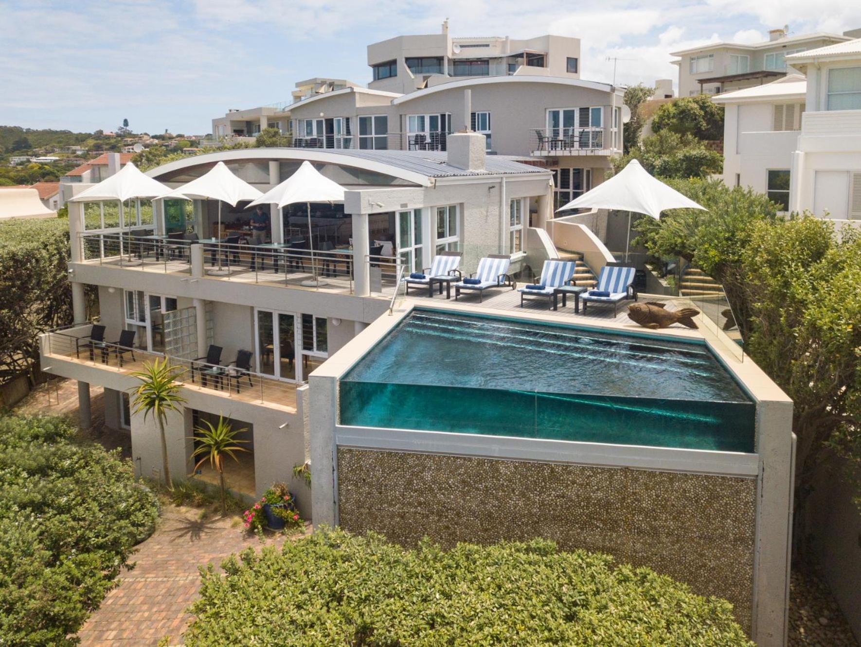 Periwinkle Lodge Guest House