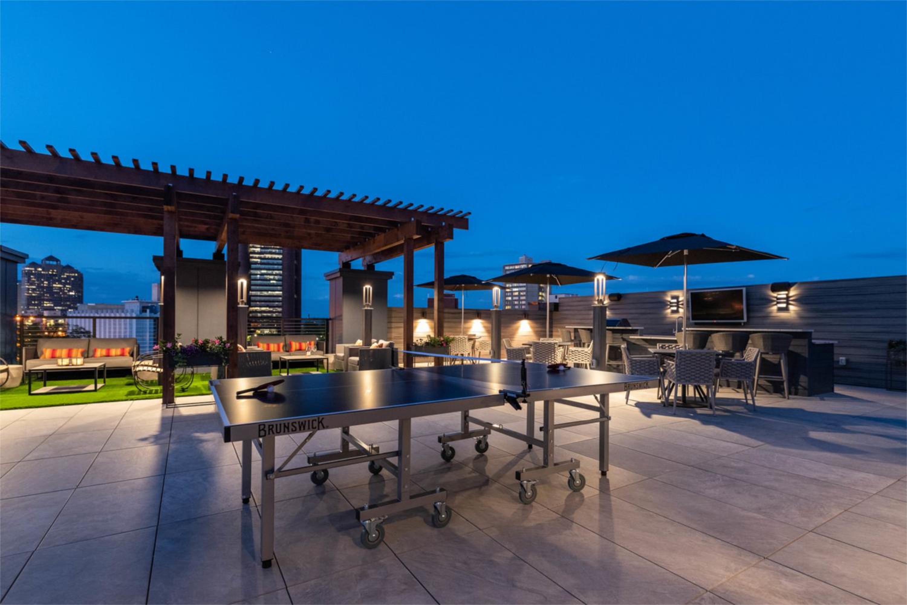 New Haven Vacations - Luxury Furnished Apartments by Hyatus Downtown at Yale - Property Image 18