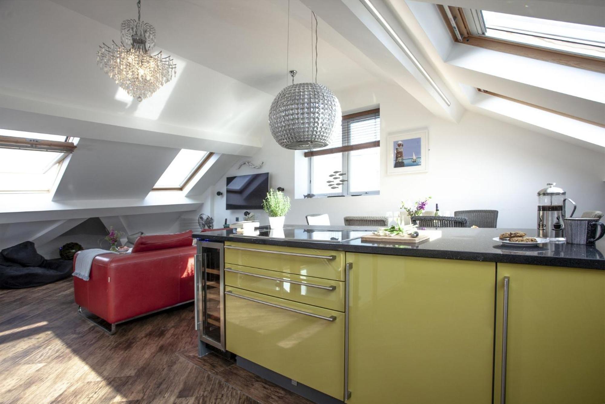 The Penthouse 15 At the Beach, Torcross view 3