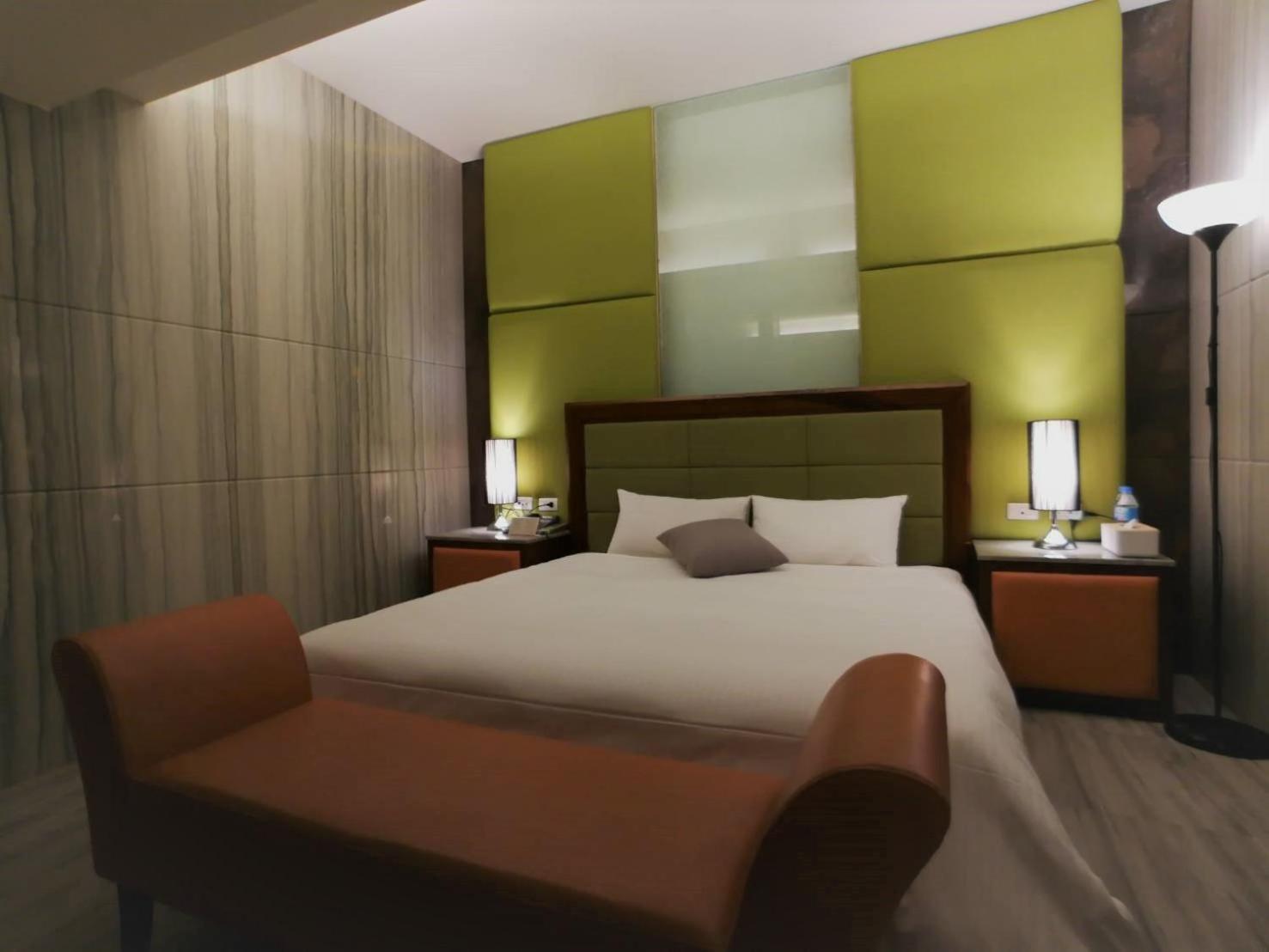 Michelle hotel