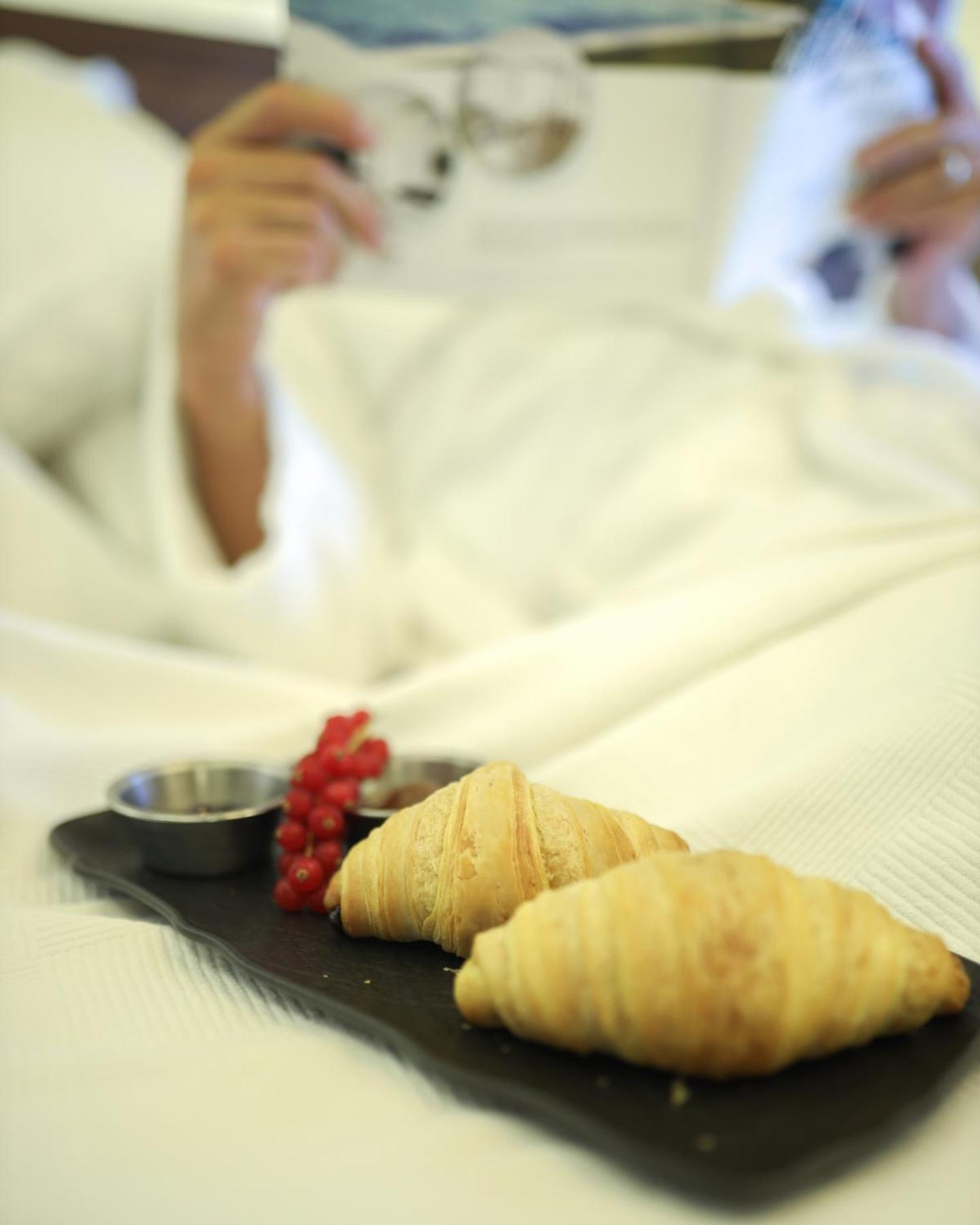 Tonight Port Otel - Image 38