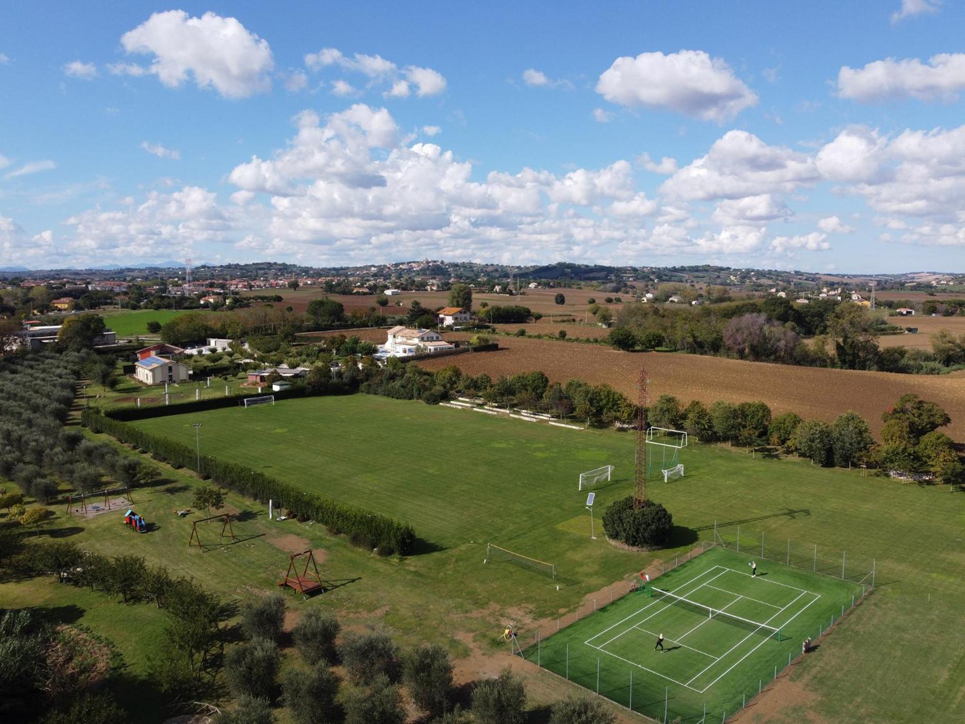 Photo 46