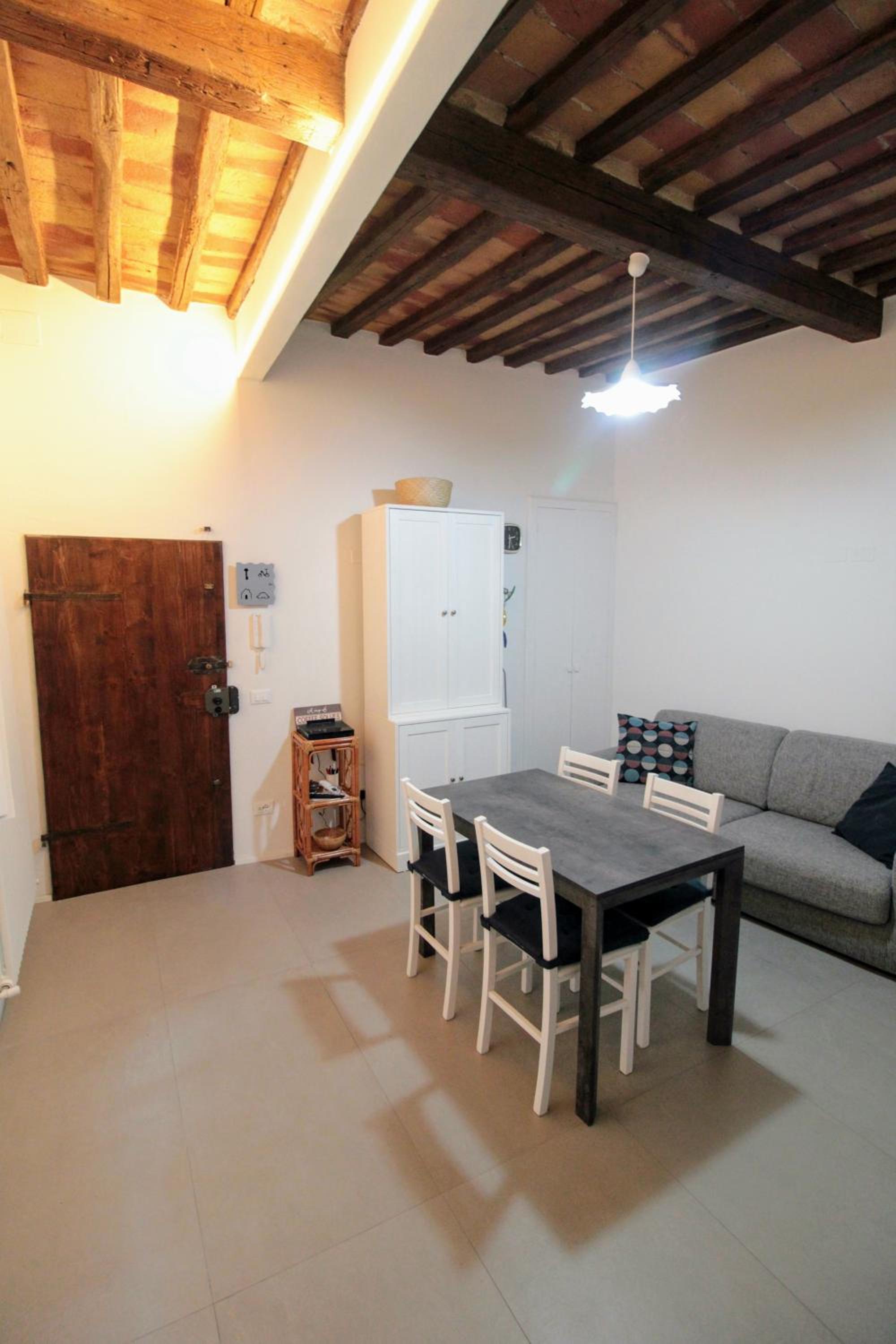 The Galluzza house en Siena — kitchen