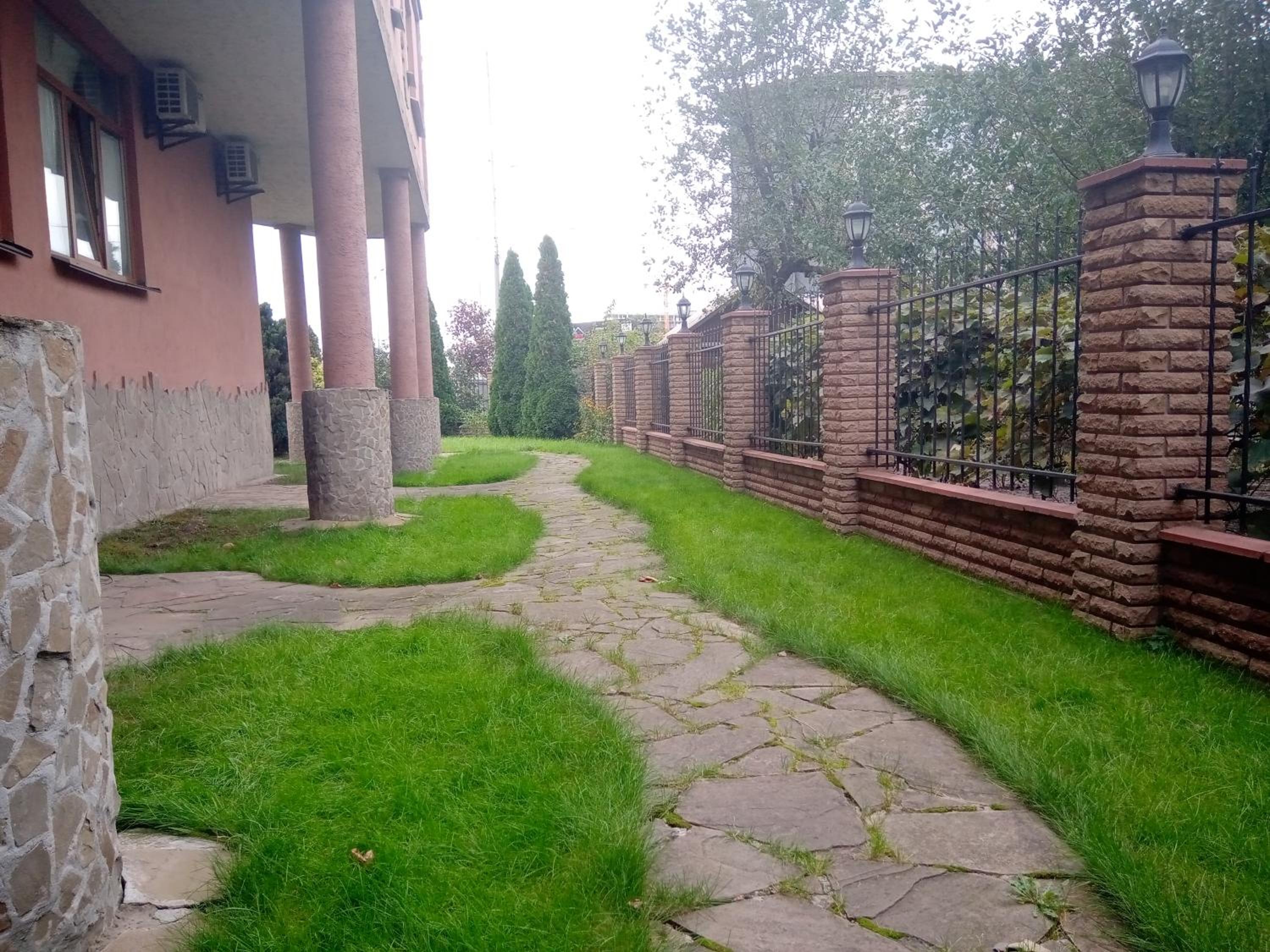 Photo 25