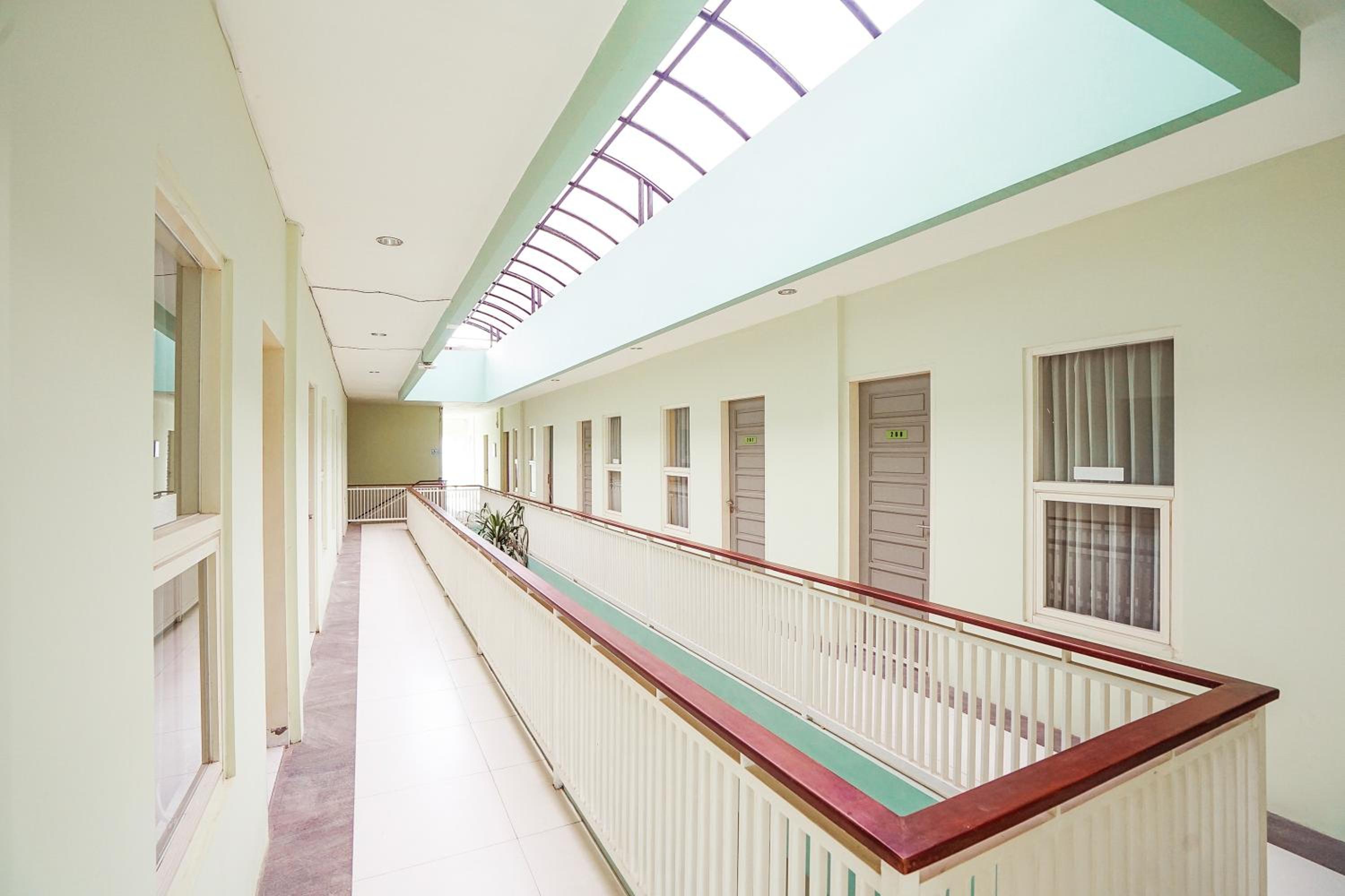 Ardhya Guesthouse Syariah by Ecommerceloka view 3