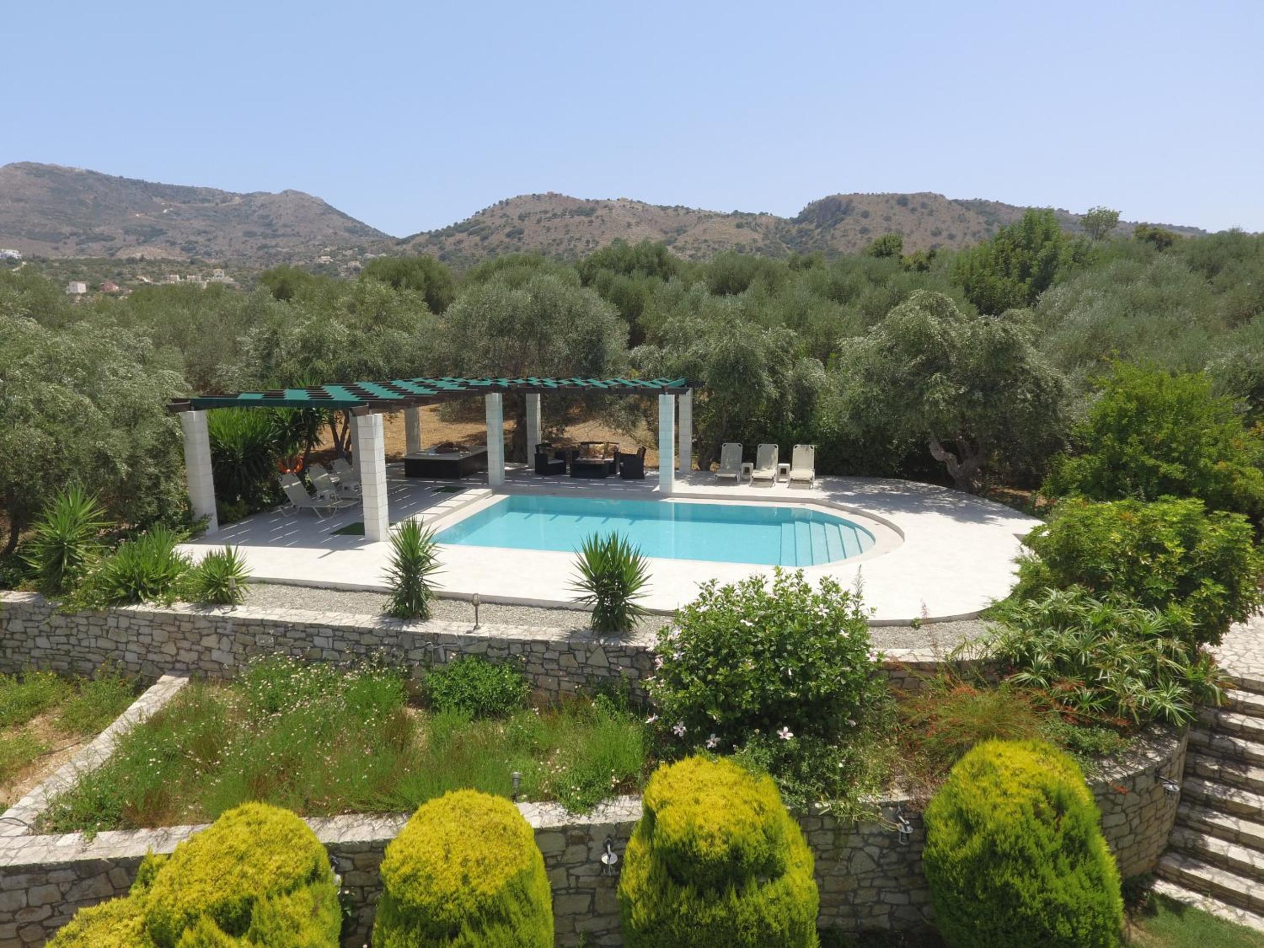 Villa Nynemia Almyrida Crete view 2