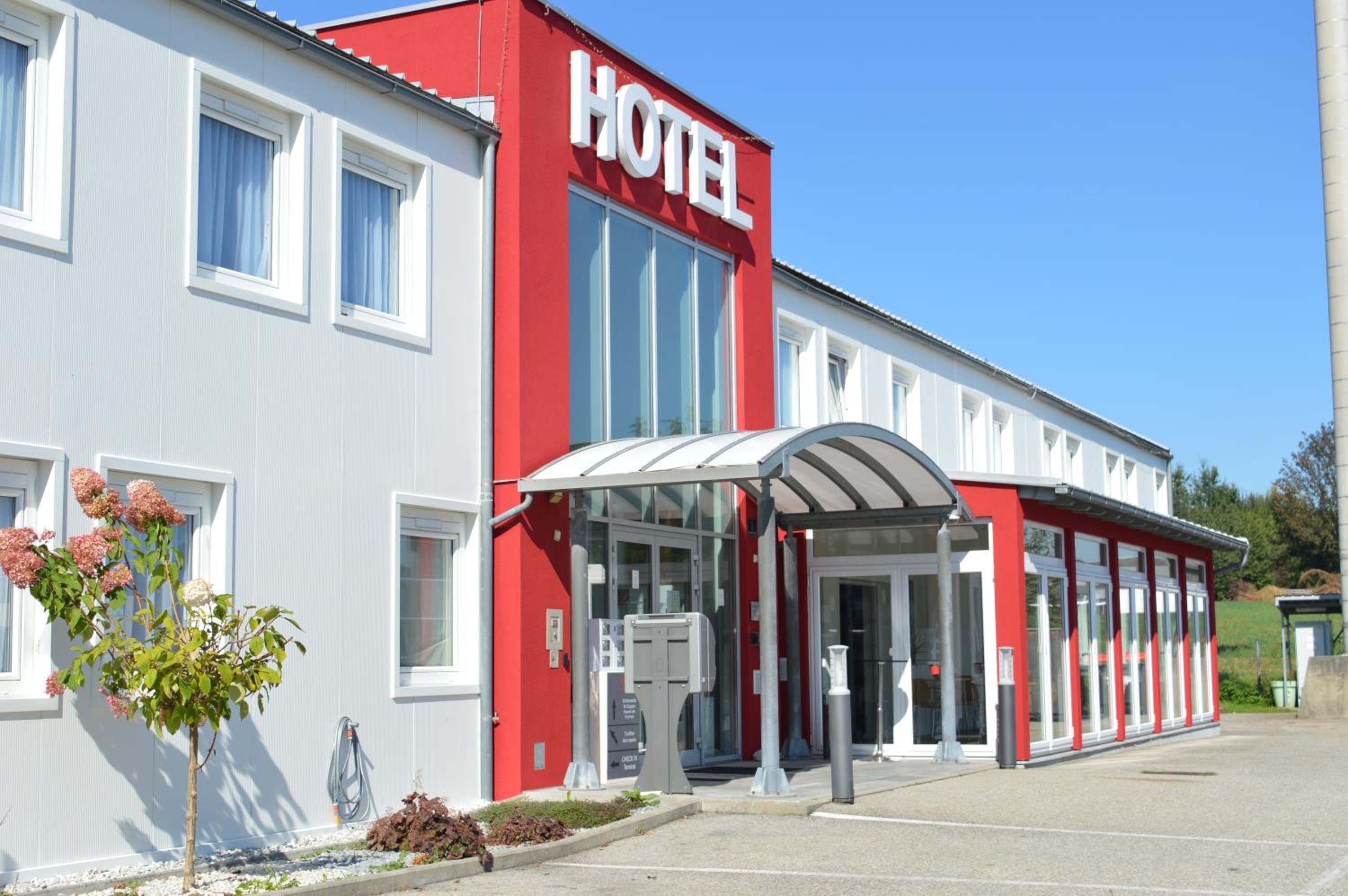 SLEEEP Hotel Sattledt