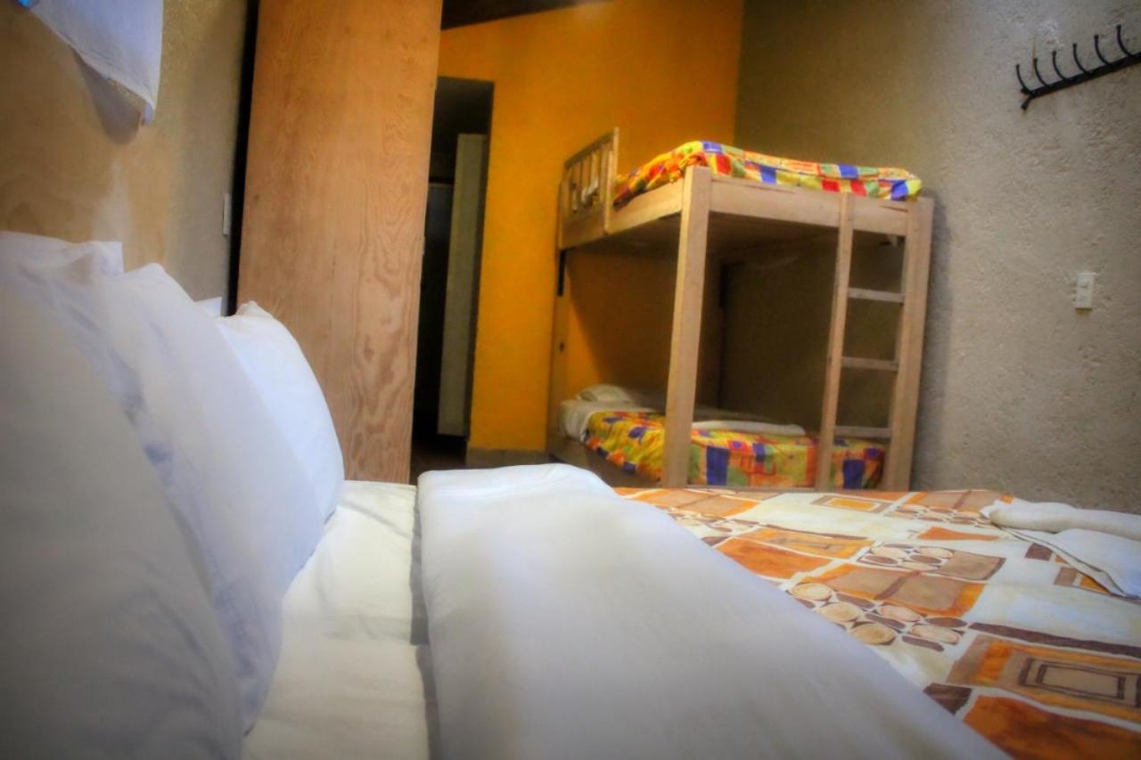 Rossco Hostel & Hotel
