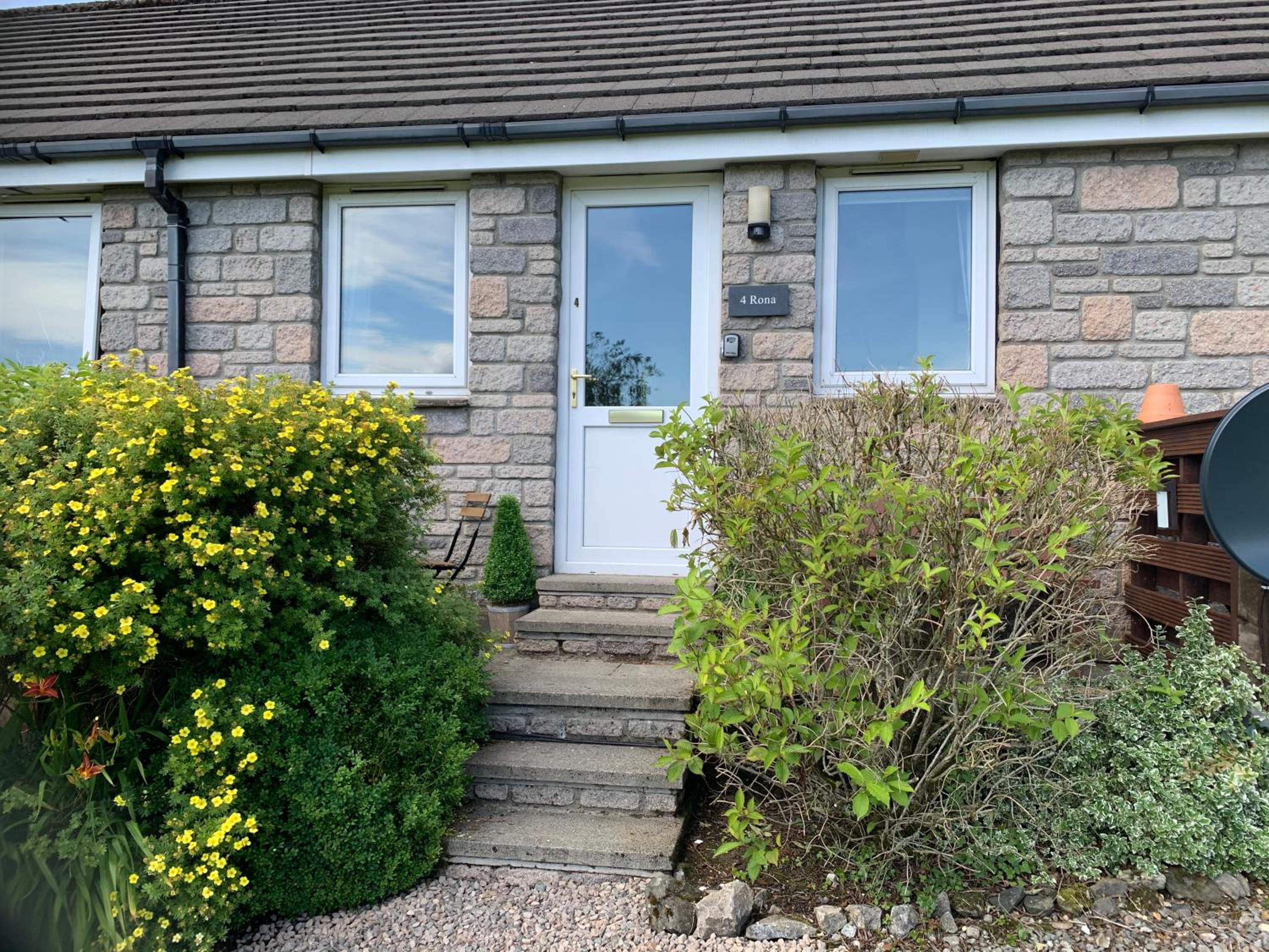 Rona@Knock View Apartments, Sleat, Isle of Skye view 4