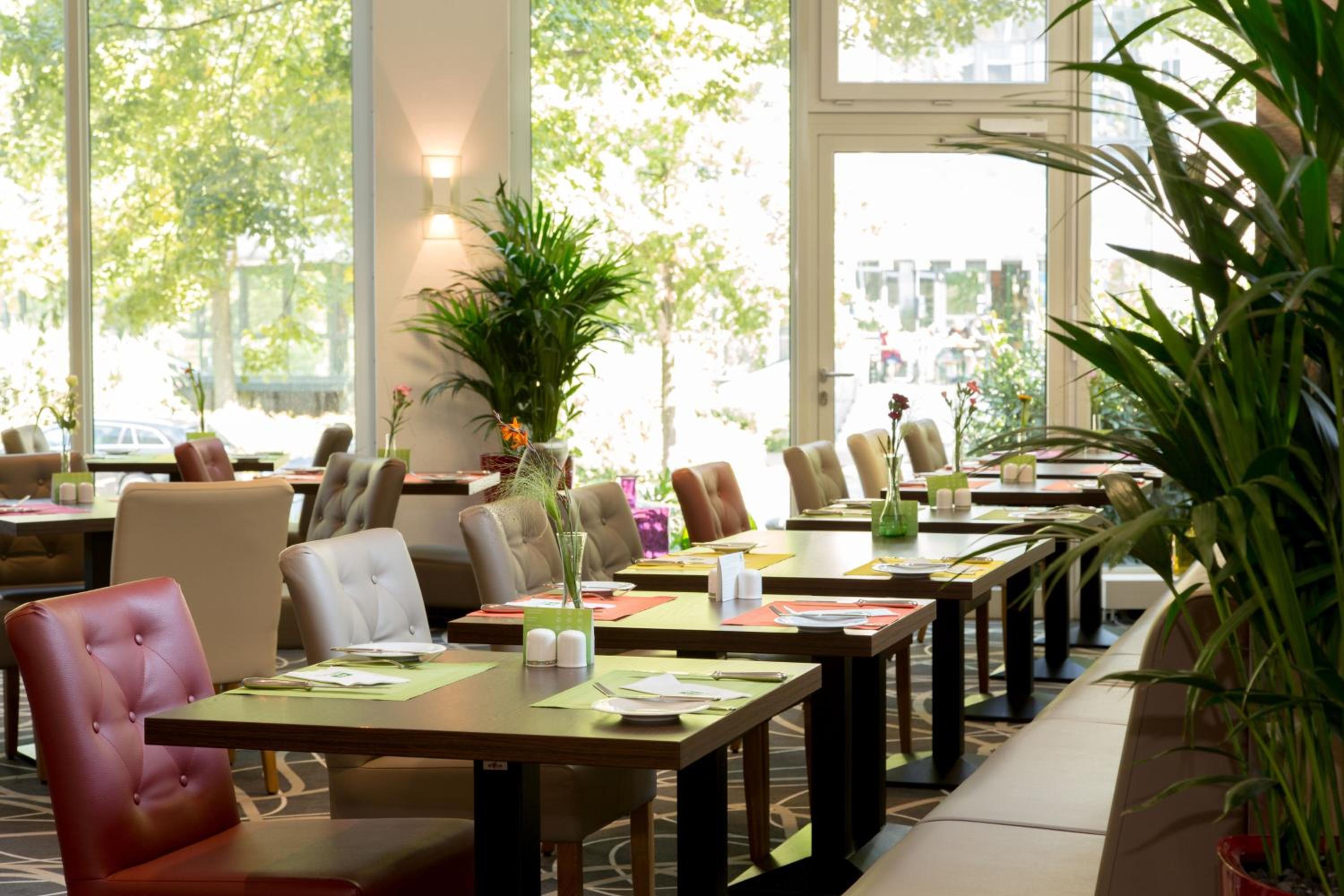 Neuss Vacations - Holiday Inn Dusseldorf-Neuss, ein IHG Hotel - Property Image 12
