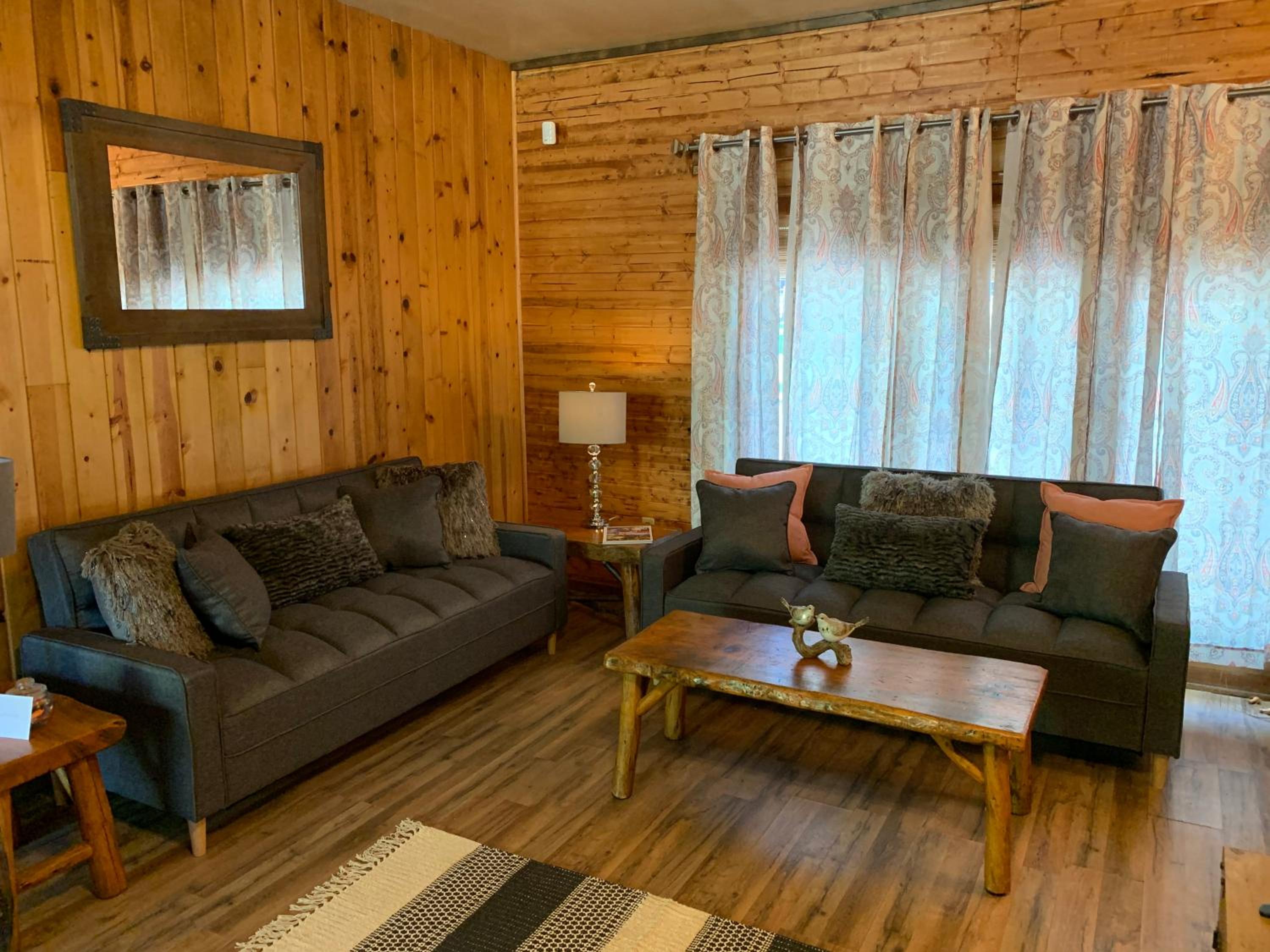 Grey Squirrel Resort