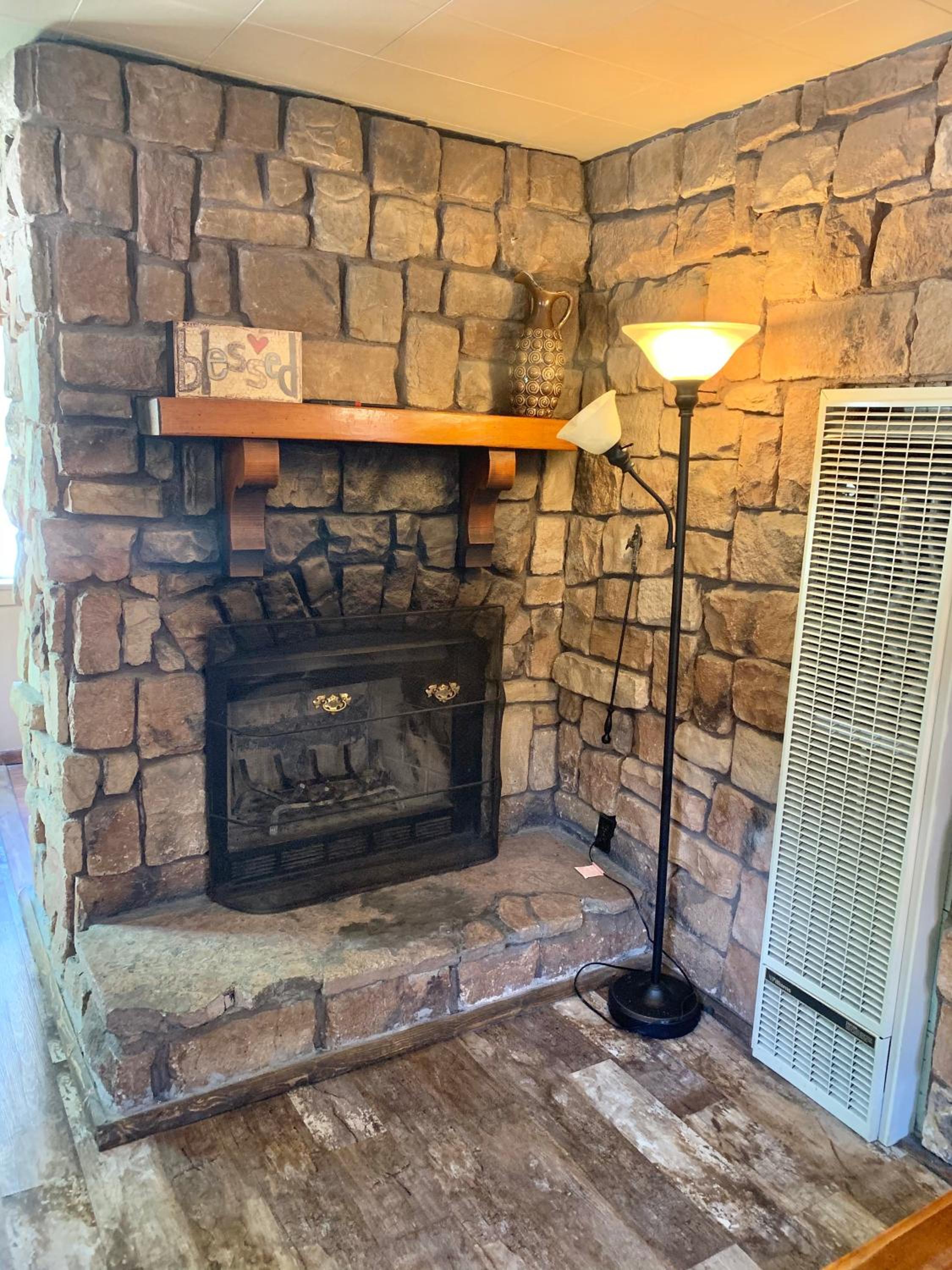 Grey Squirrel Resort