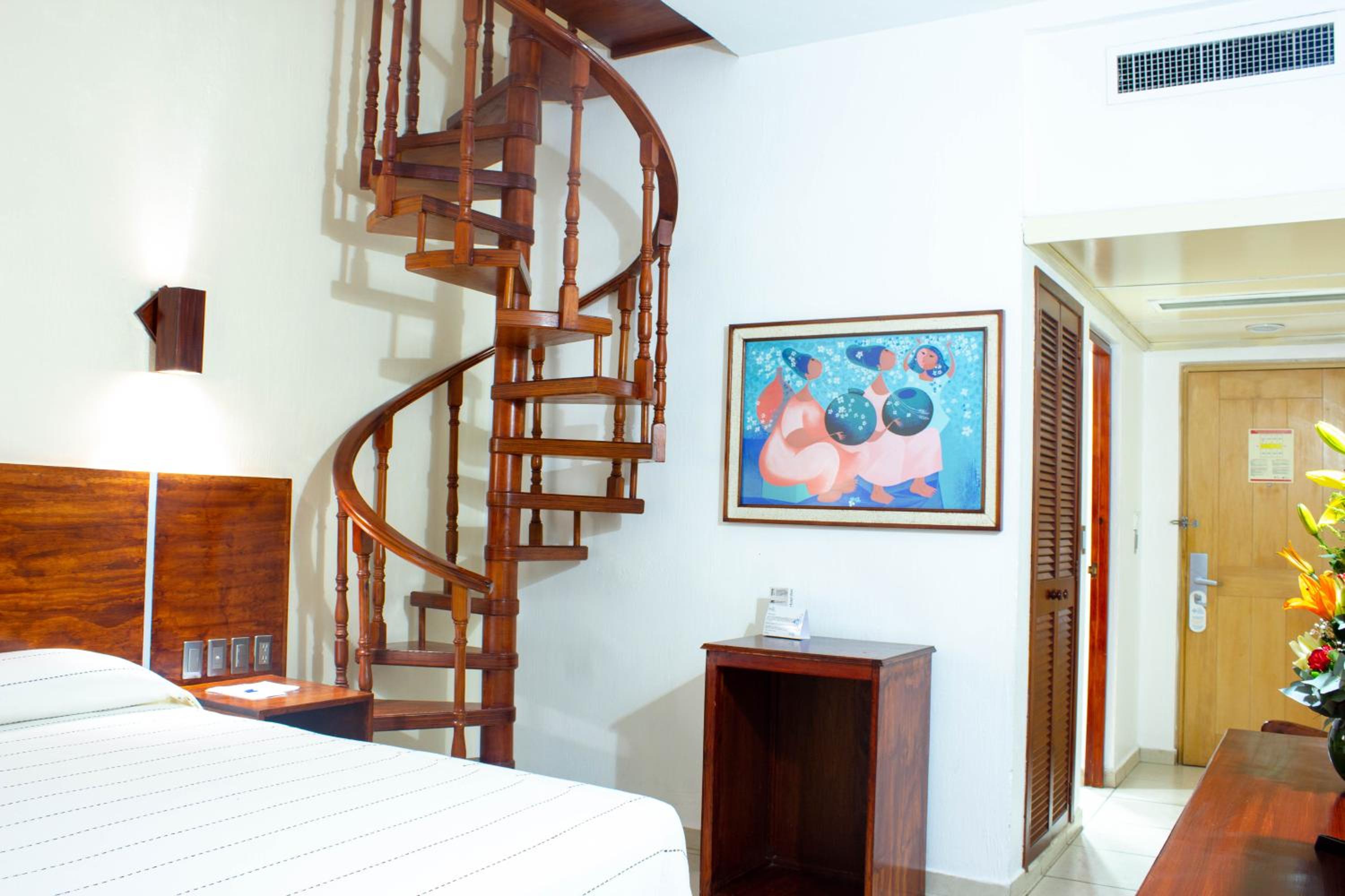 Hotel Castillo Huatulco & Beach Club