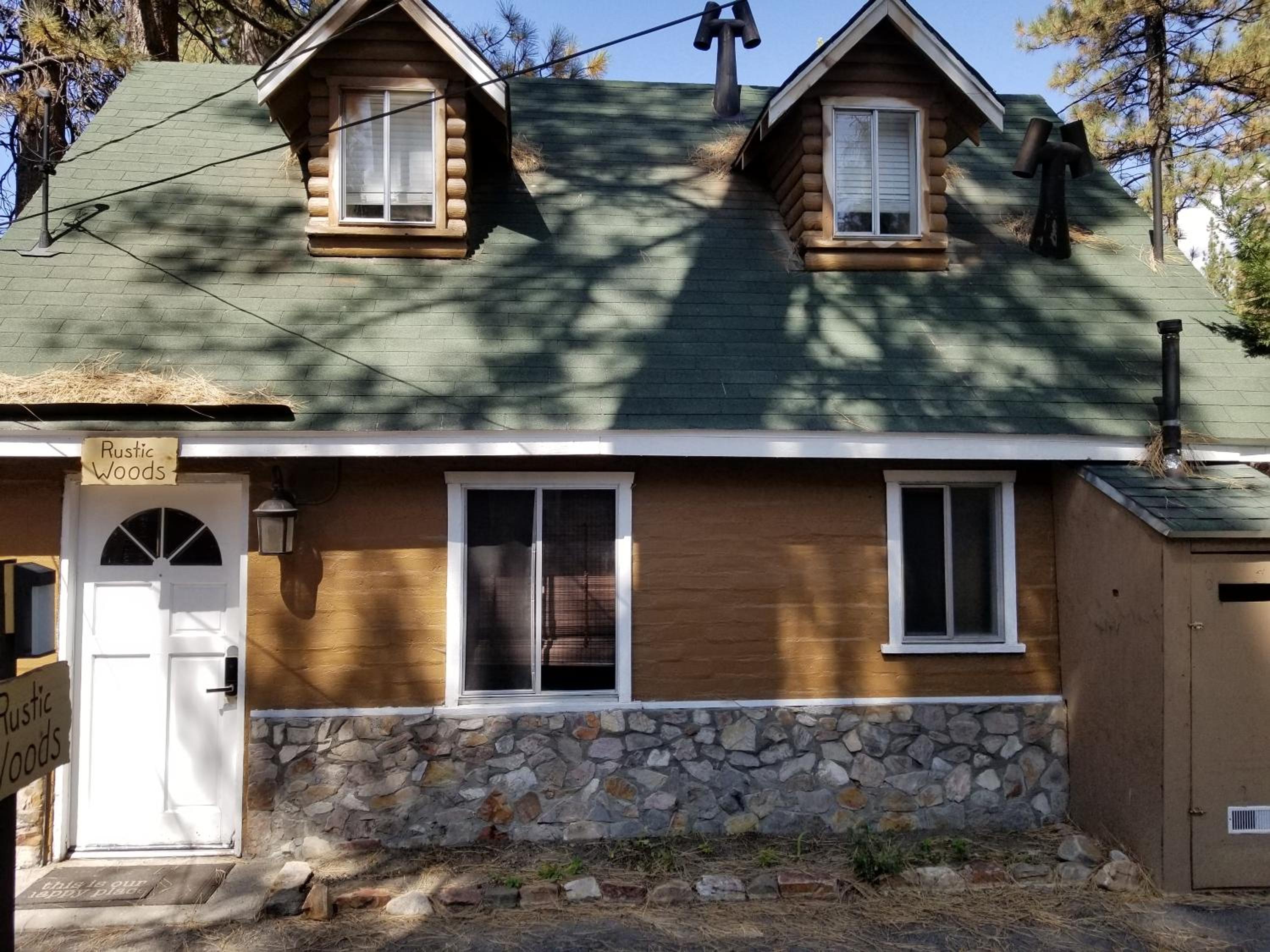 Grey Squirrel Resort