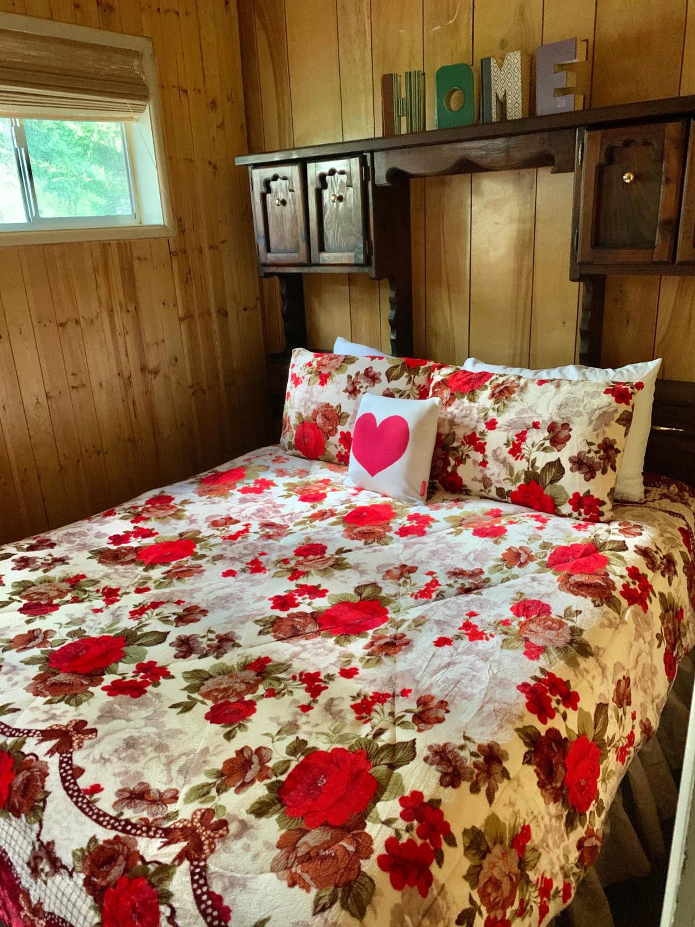 Grey Squirrel Resort