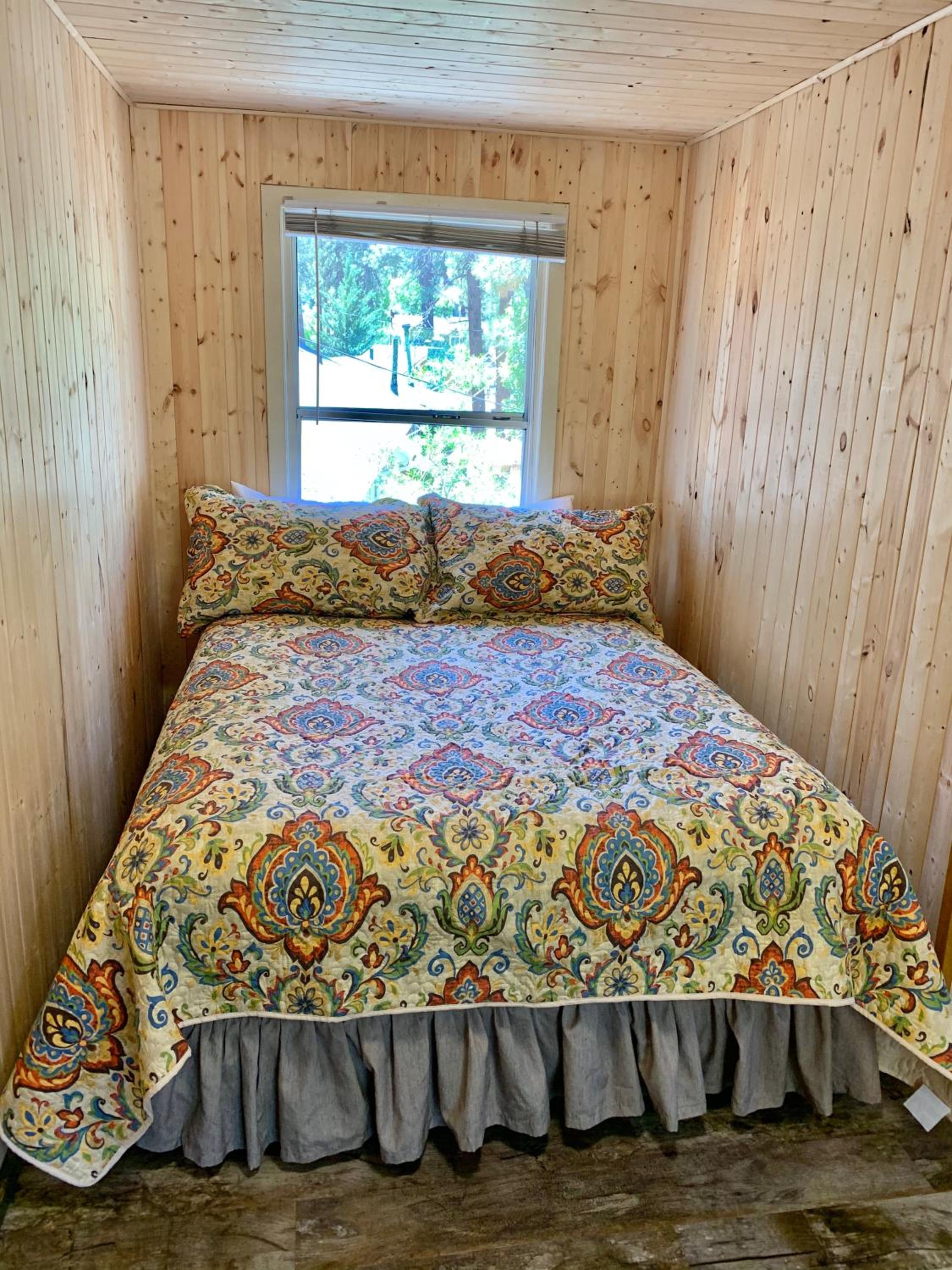 Grey Squirrel Resort
