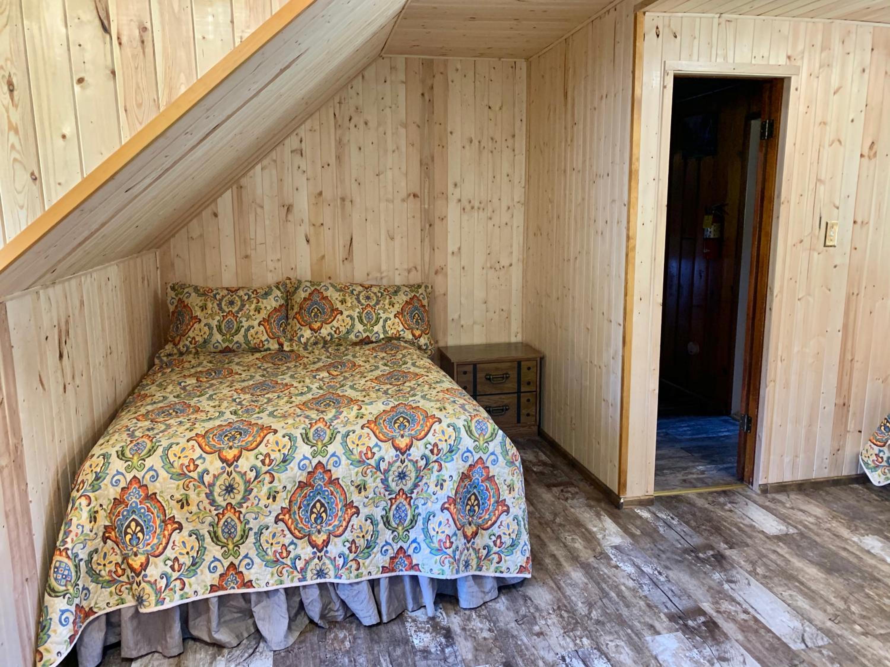 Grey Squirrel Resort