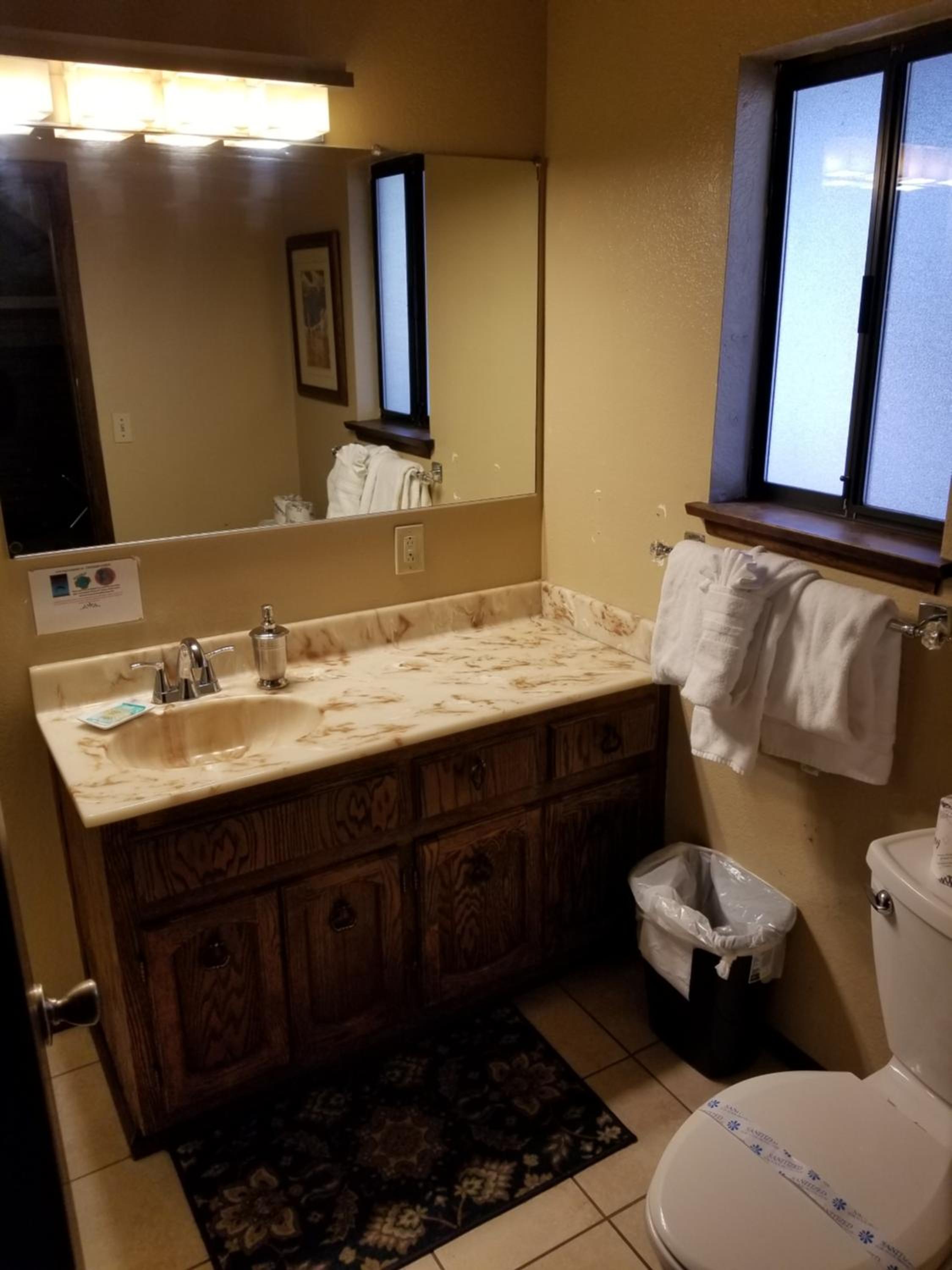 Grey Squirrel Resort