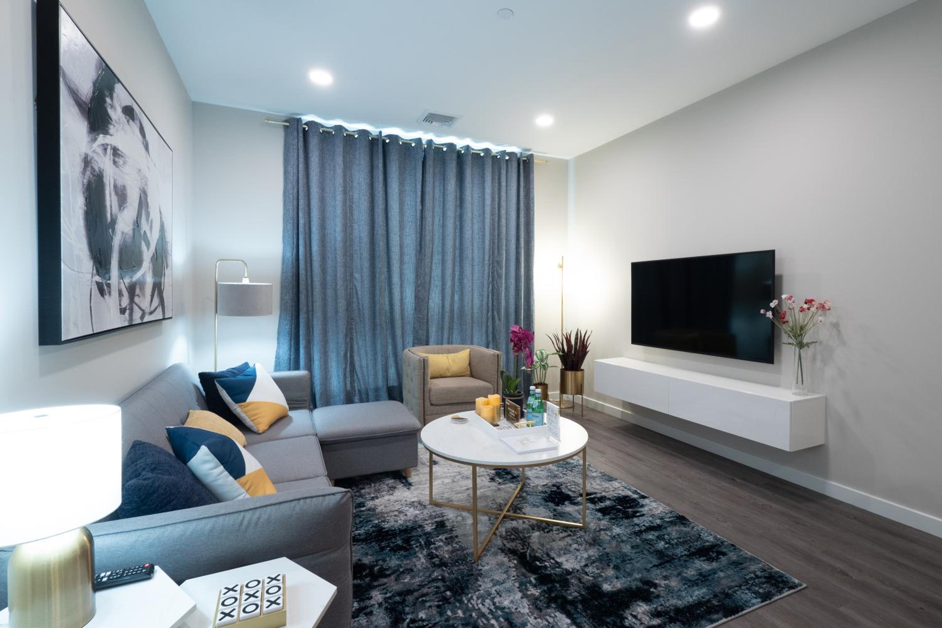 New Haven Vacations - Luxury Furnished Apartments by Hyatus Downtown at Yale - Property Image 94