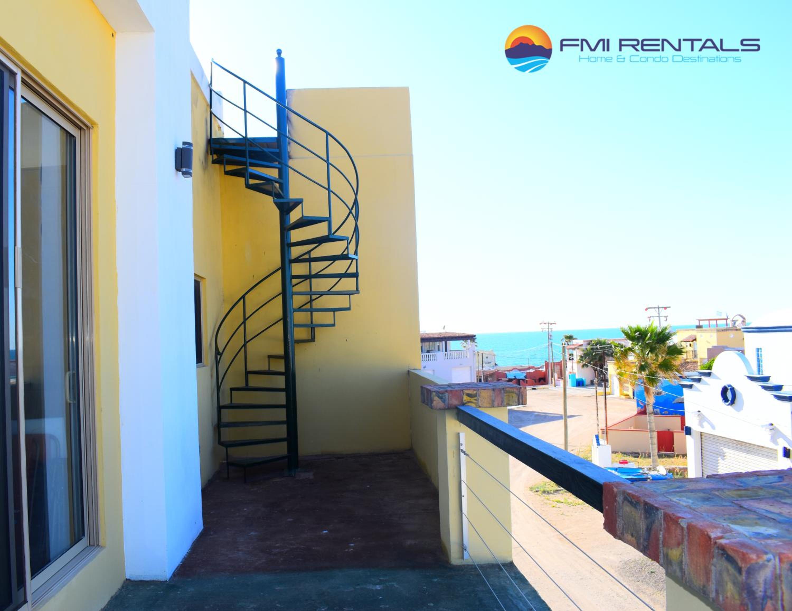 Casa Ballena view 2