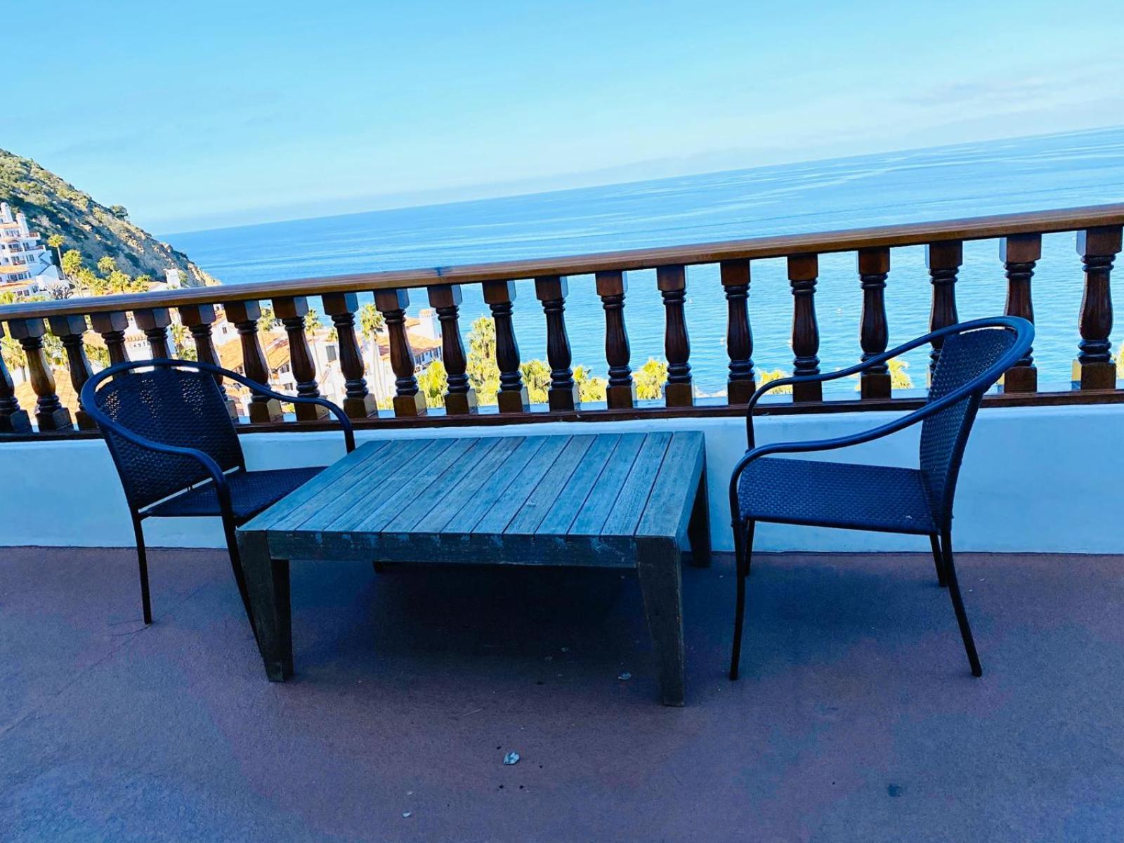 Hamilton Cove-Boho Chic Villa w/Golf Cart...No pets. view 4
