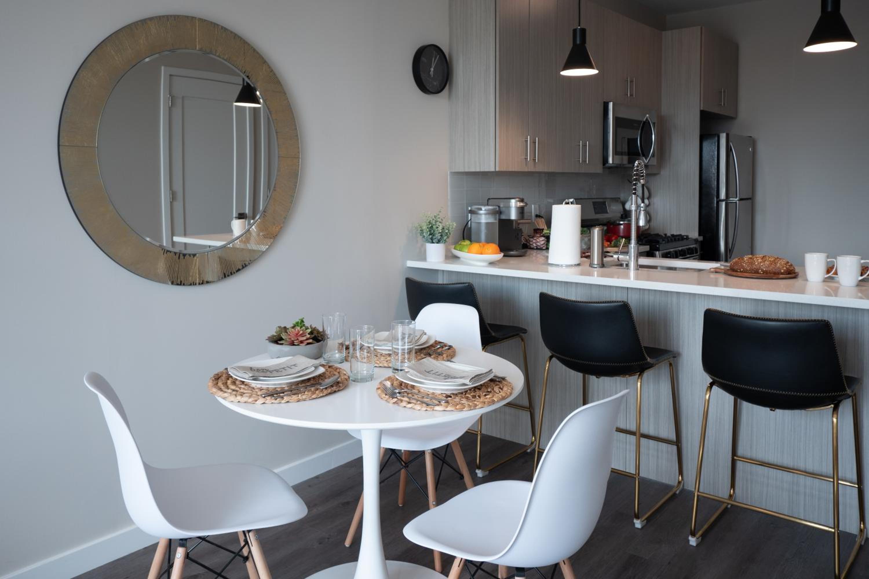 New Haven Vacations - Luxury Furnished Apartments by Hyatus Downtown at Yale - Property Image 100