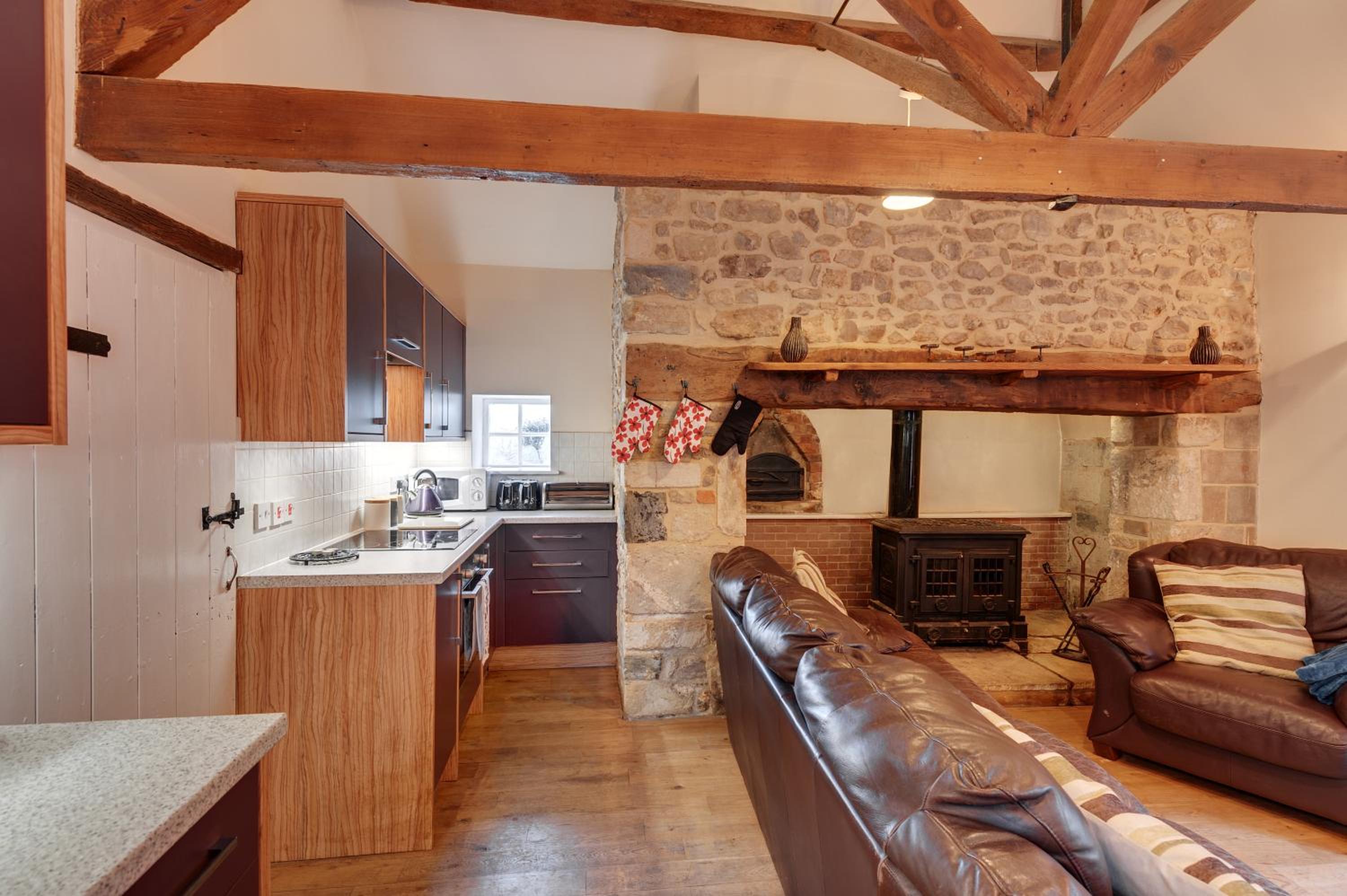 Hills Farm Stays