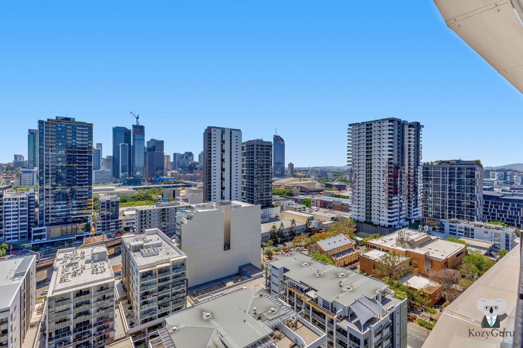 KOZYGURU SOUTH BRISBANE KOZY 1BED APT + FREE PARKING QSB001