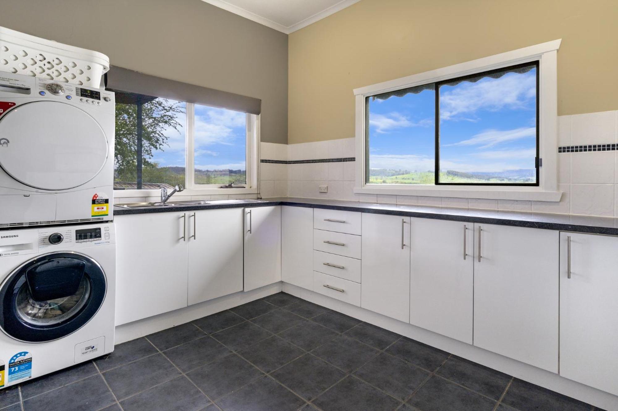 Mole Creek Cabins