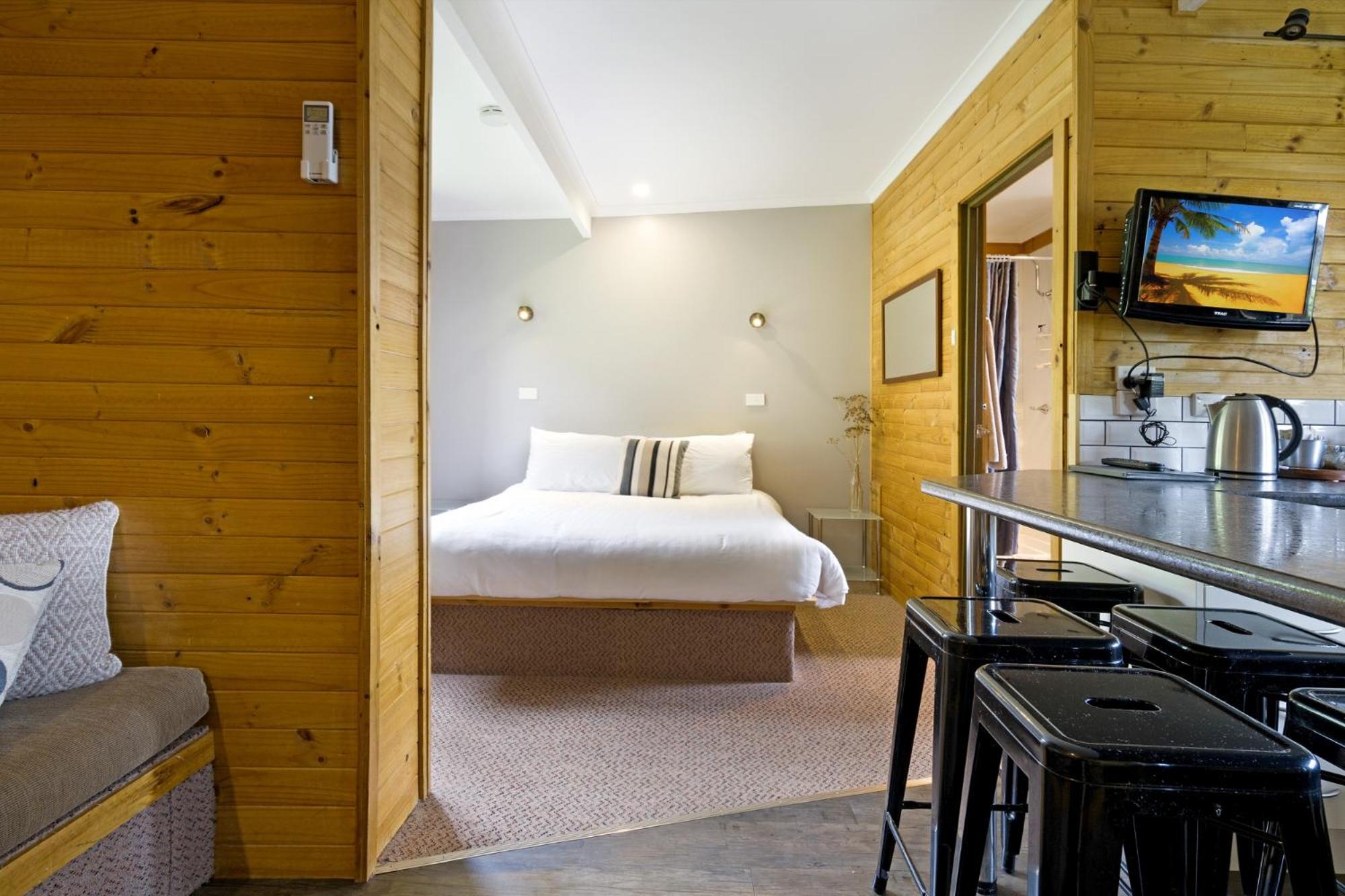 Mole Creek Cabins