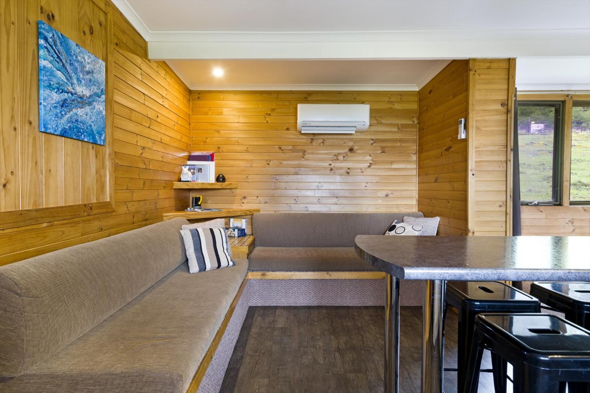Mole Creek Cabins