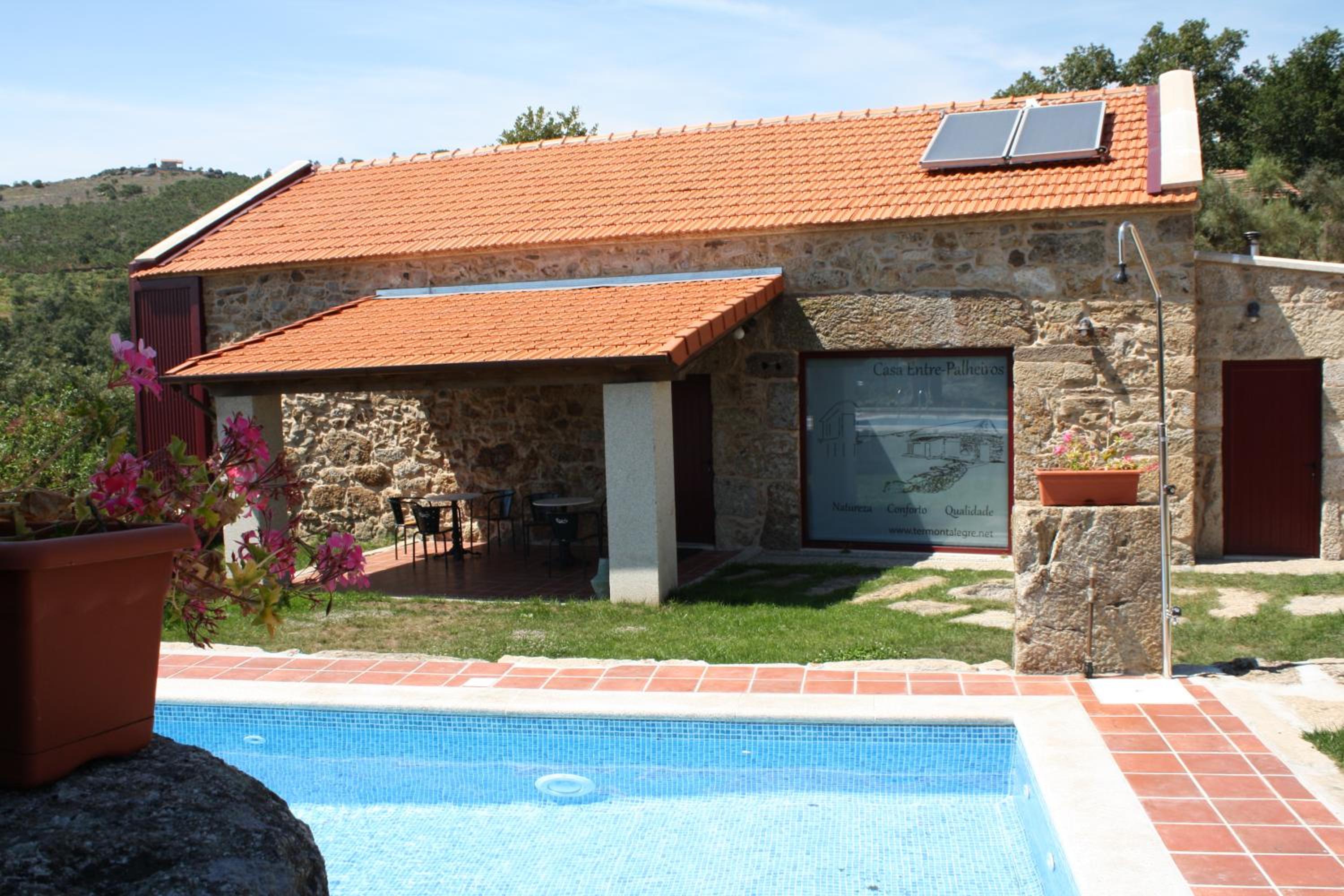 Casa Entre-Palheiros e Casa do Canastro view 5