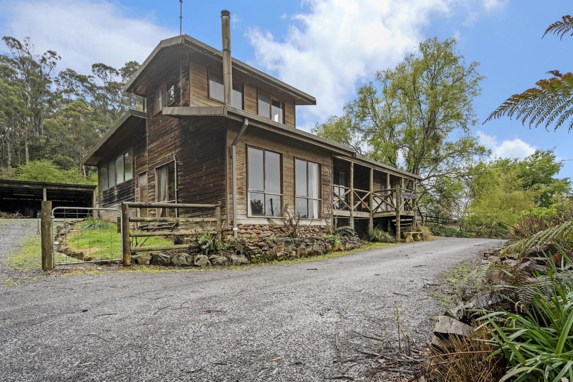 Mole Creek Cabins