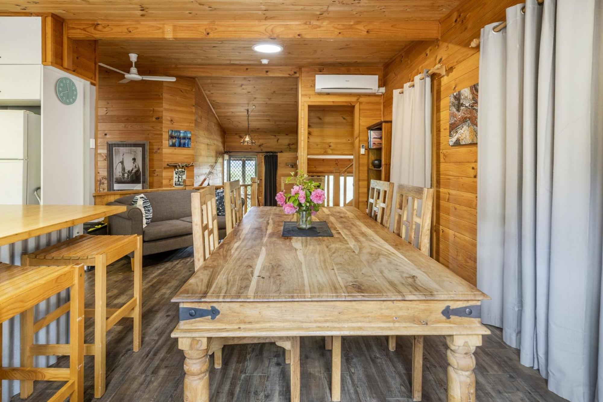 Mole Creek Cabins