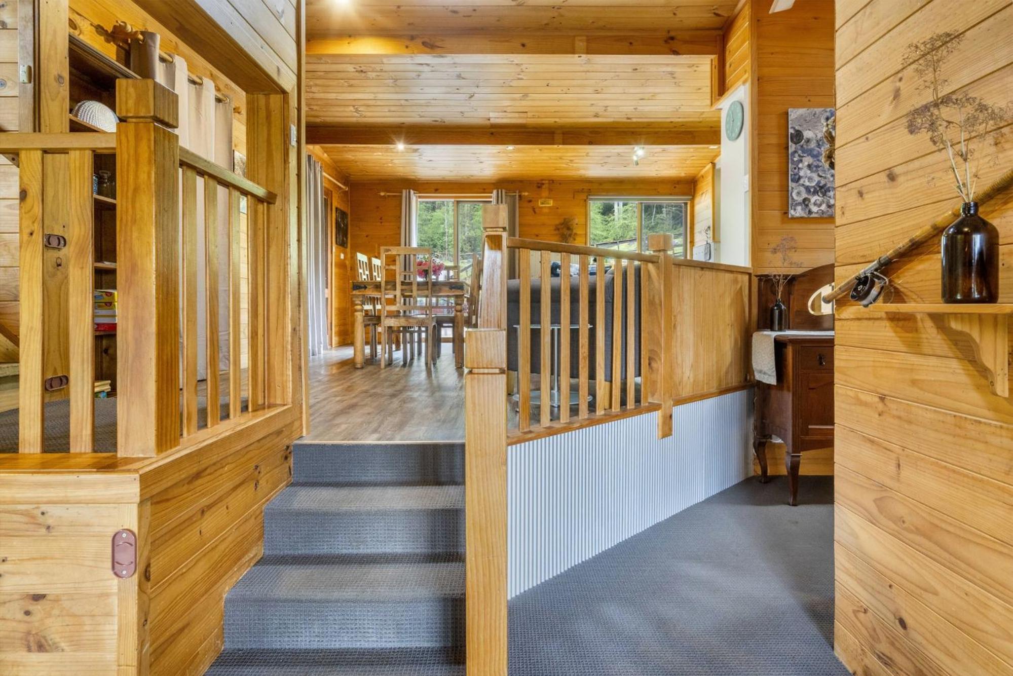 Mole Creek Cabins