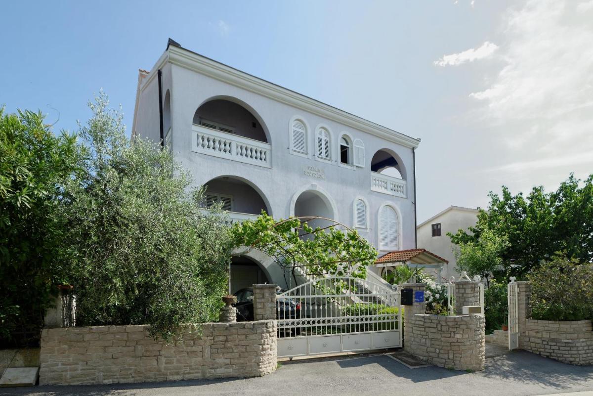 Apartments Udovicic HH photo 2
